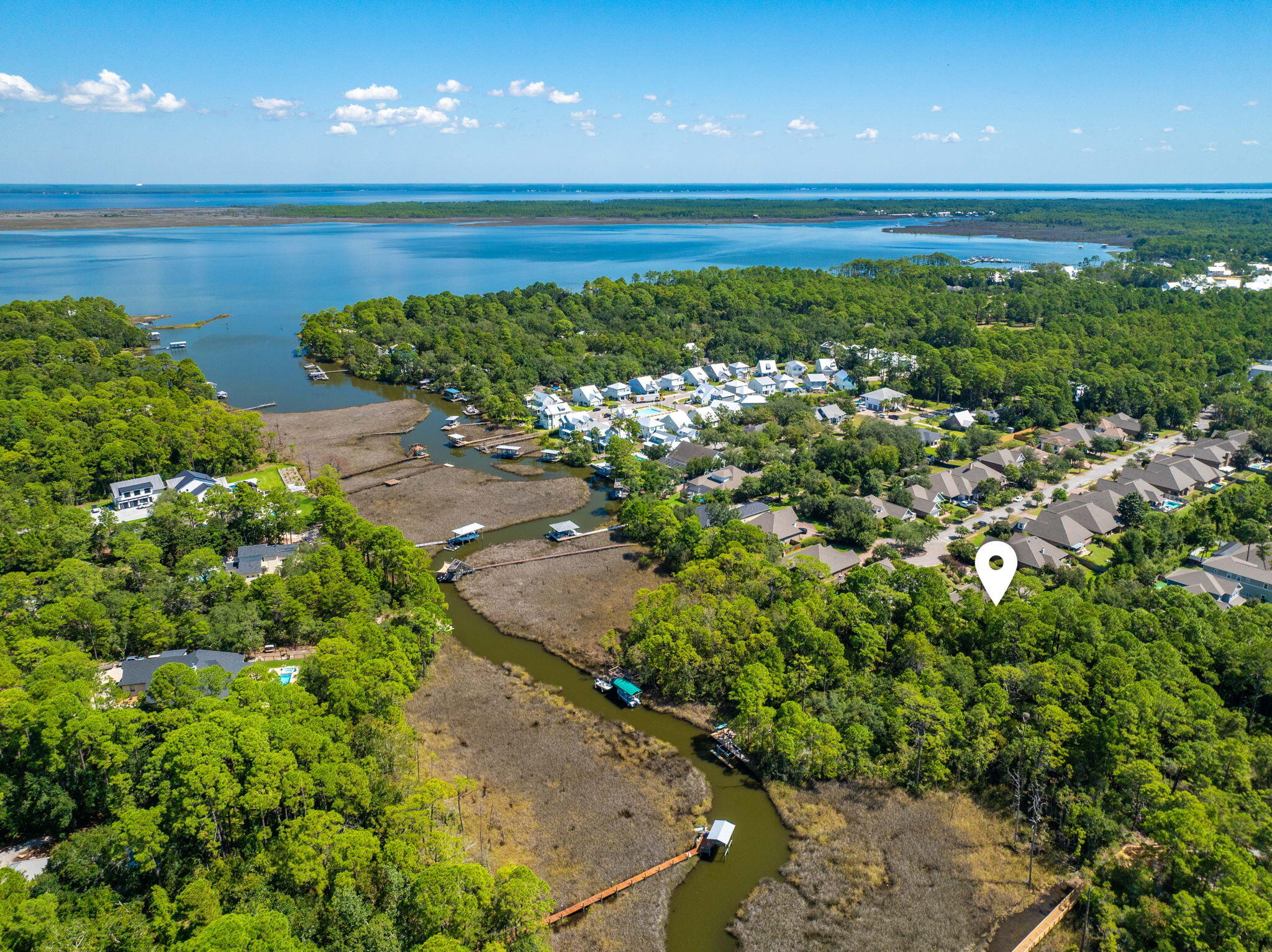 MUSSETT BAYOU ESTATES - Residential