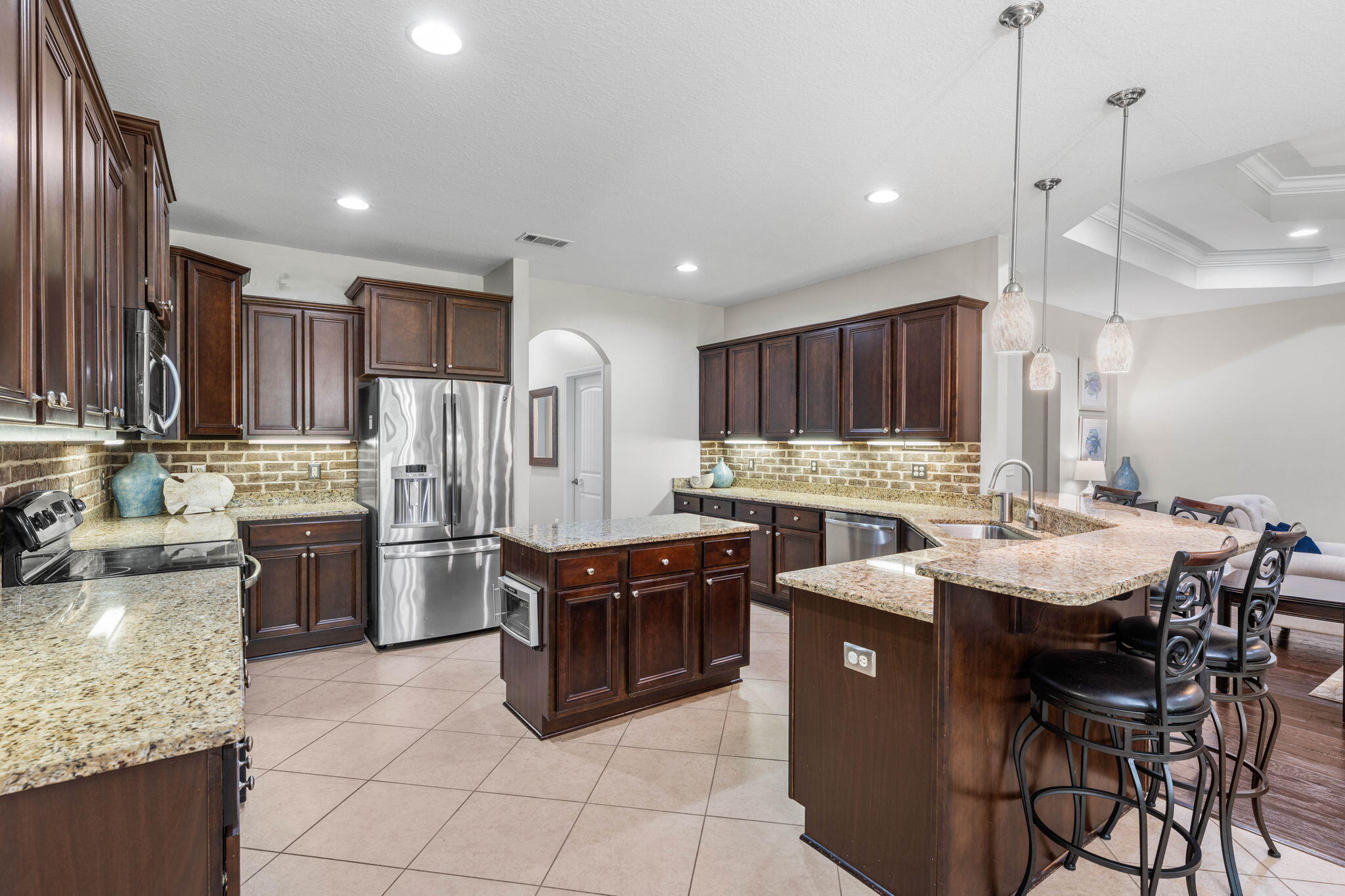 MUSSETT BAYOU ESTATES - Residential