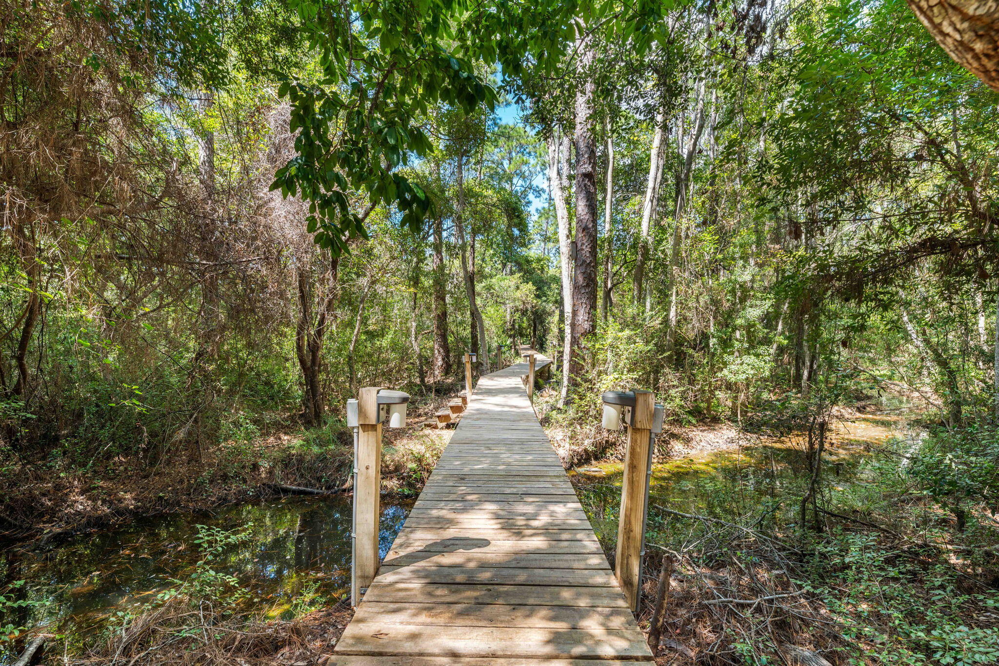 MUSSETT BAYOU ESTATES - Residential