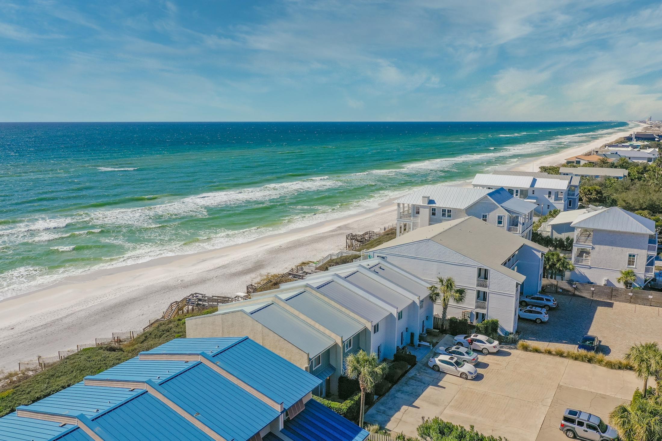 BOOTH BAY T/H - Residential