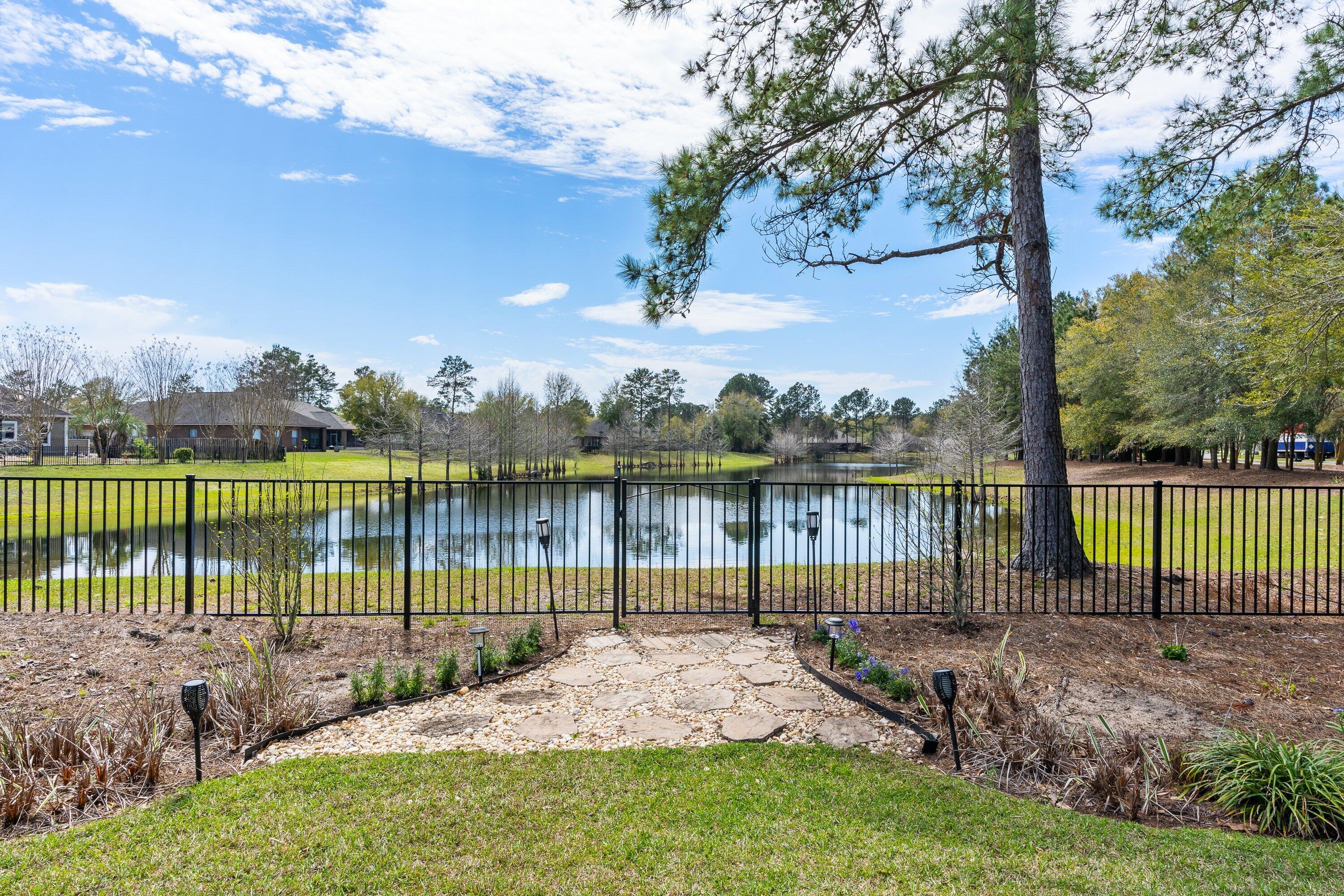 HAMMOCK BAY - Residential