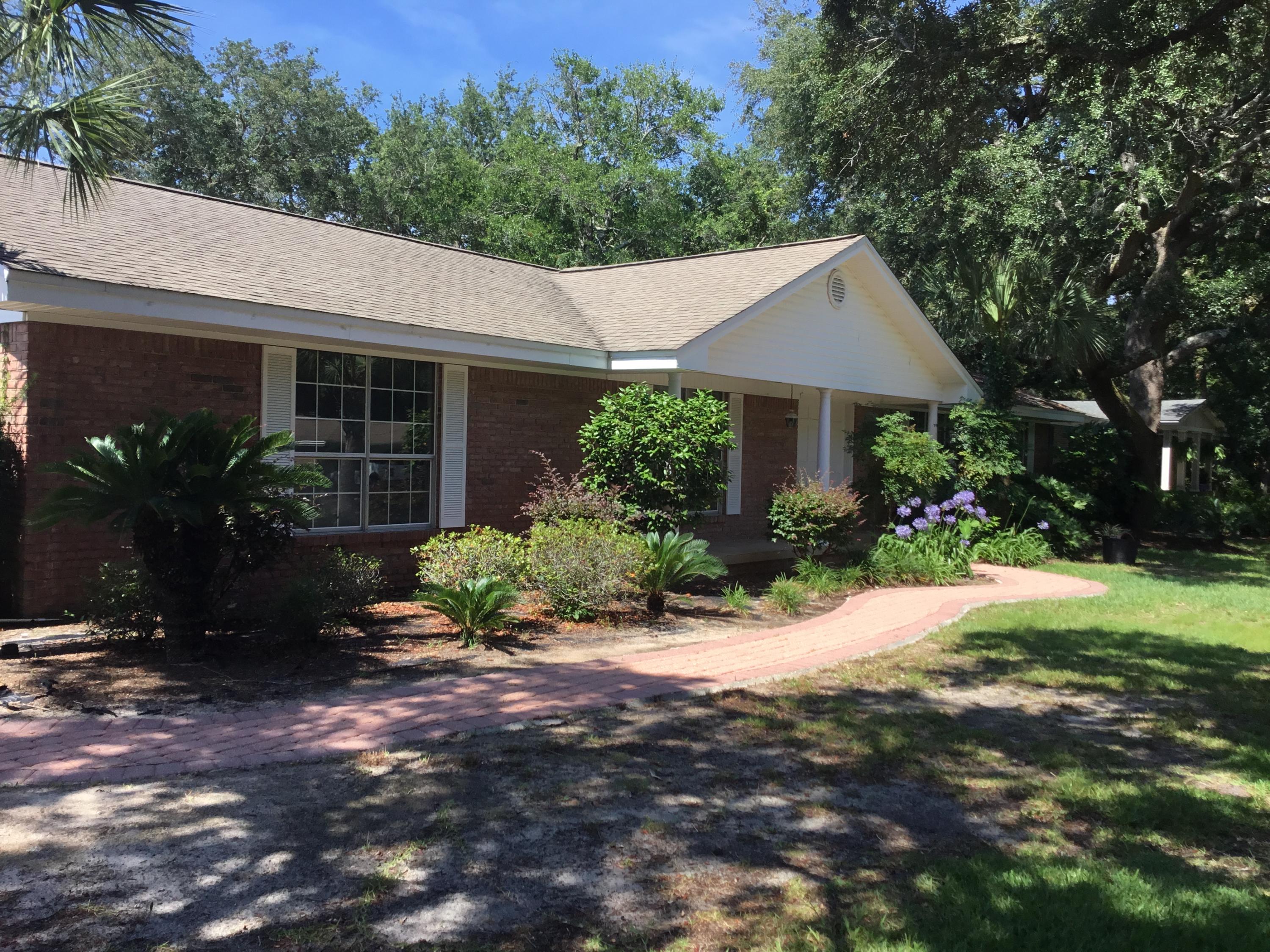 BAYOU WOODS - Residential