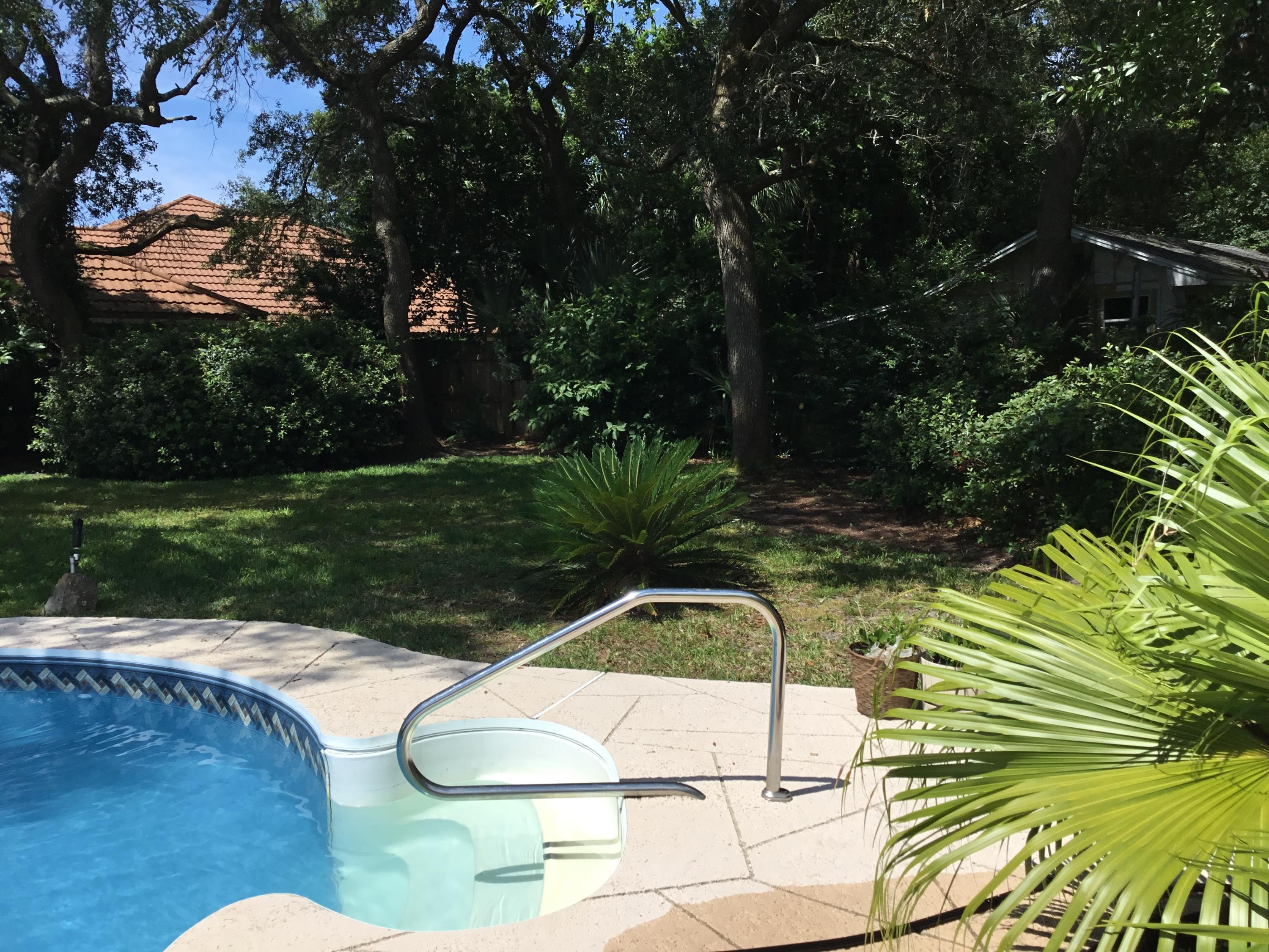 BAYOU WOODS - Residential