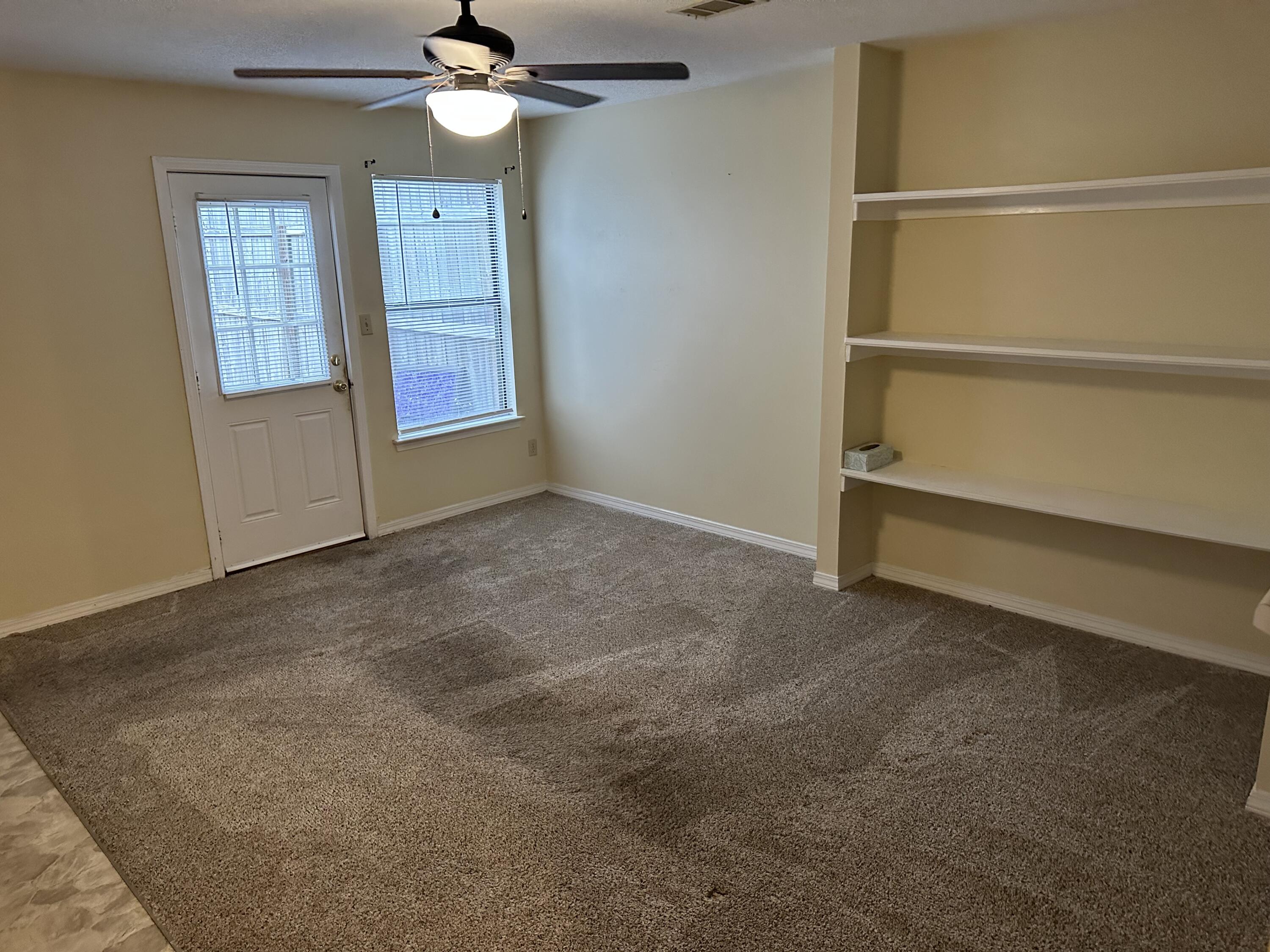 HARBOR T/H - Residential Lease