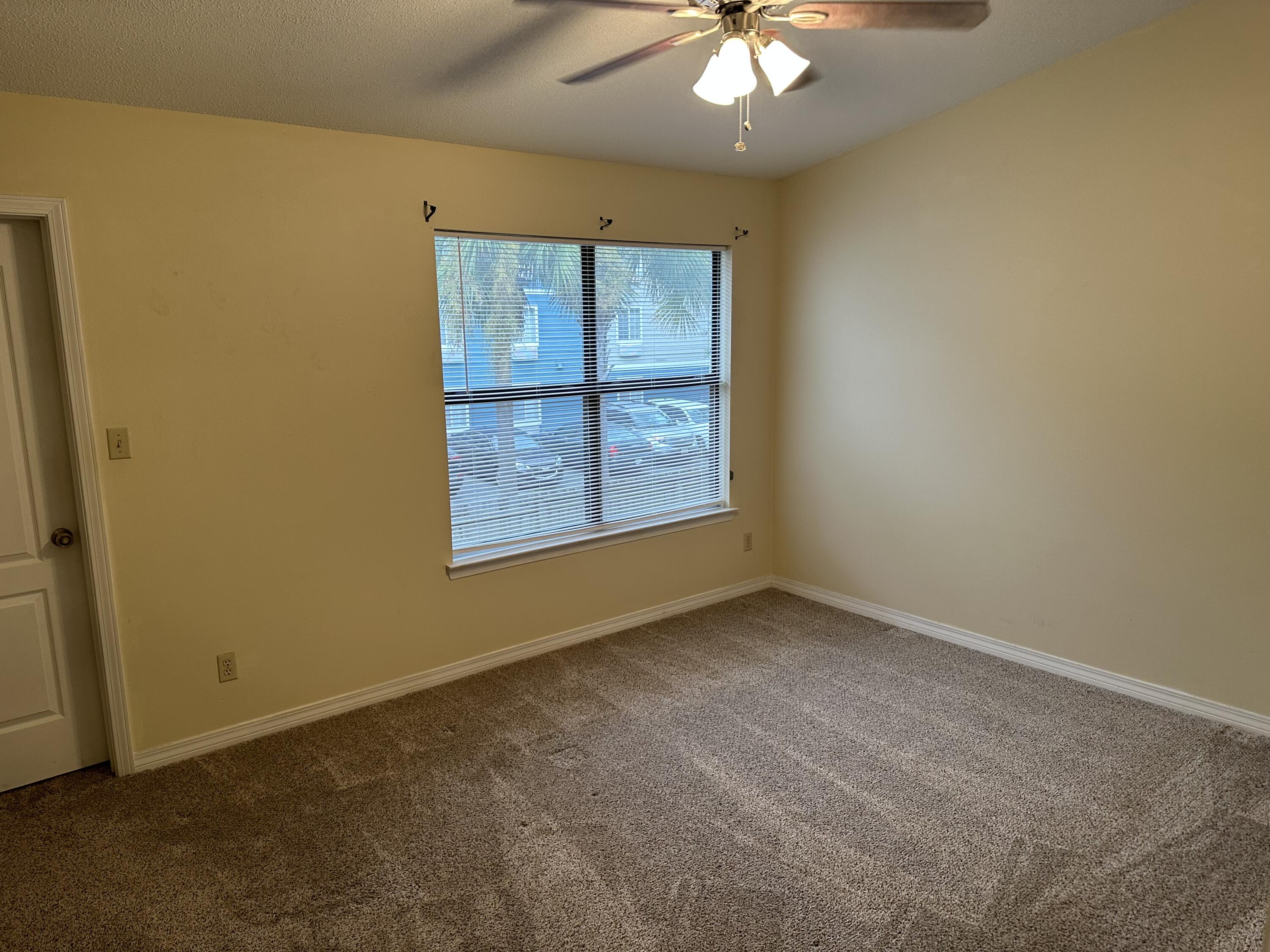 HARBOR T/H - Residential Lease