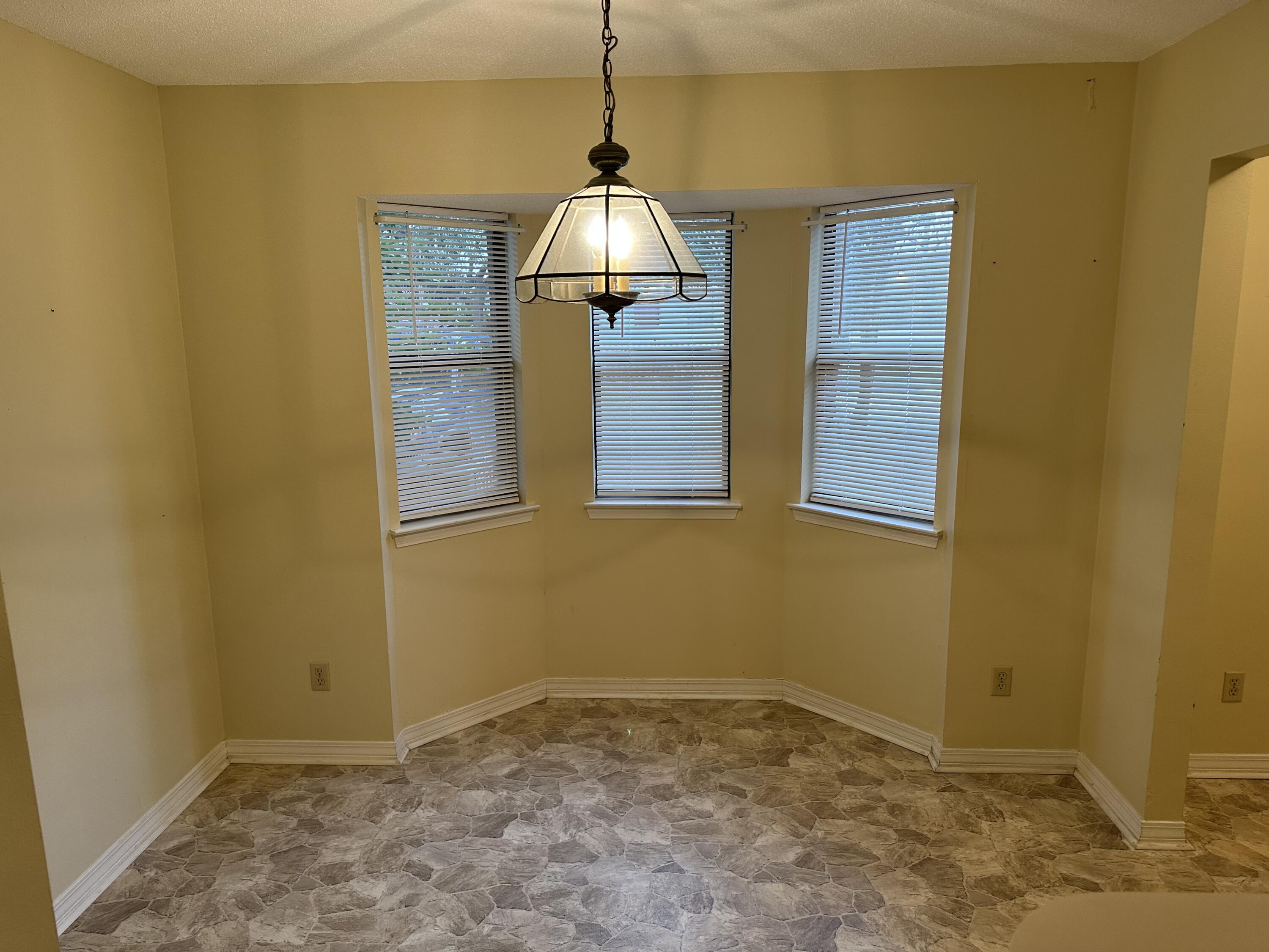 HARBOR T/H - Residential Lease