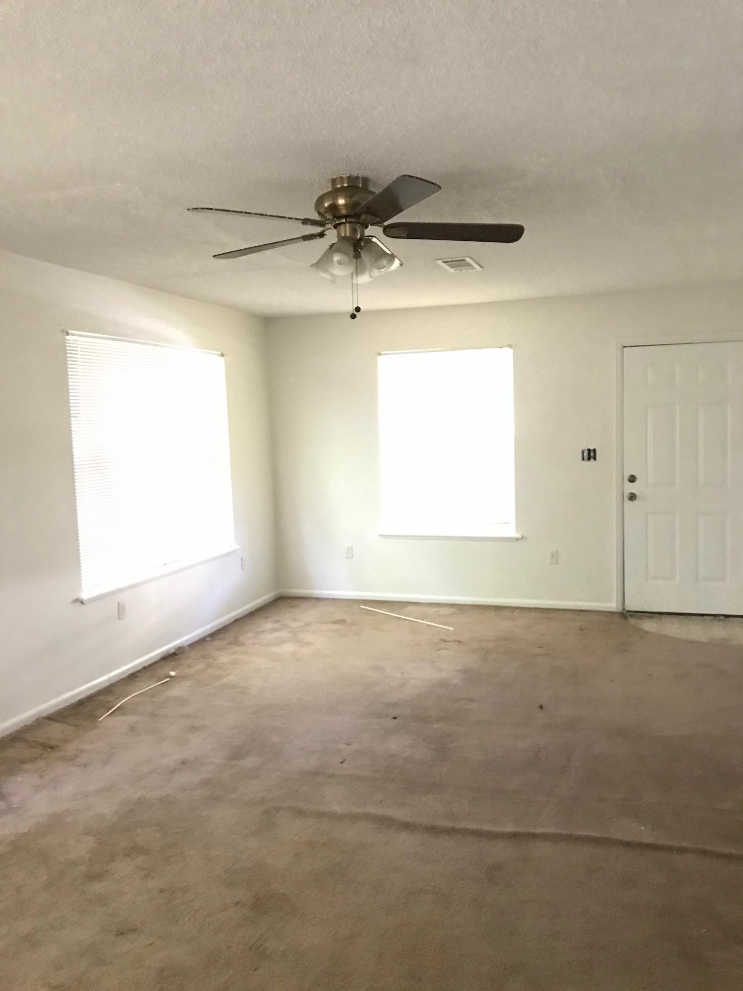 OAKLAND HEIGHTS - Residential