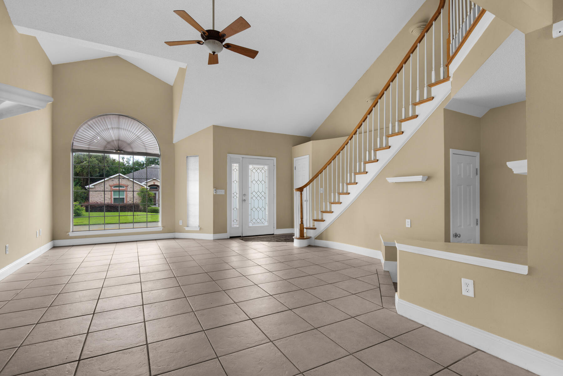 SHALIMAR OAKS - Residential Lease