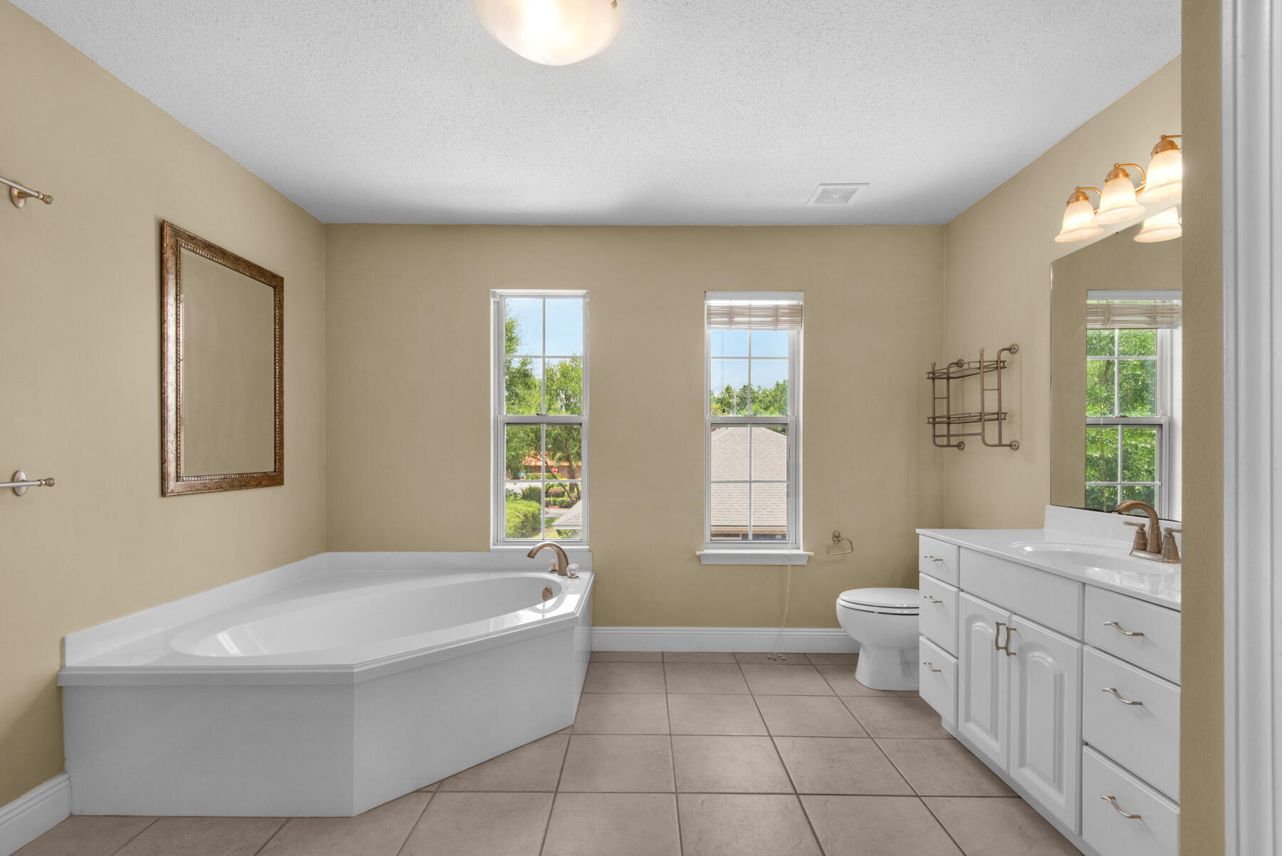 SHALIMAR OAKS - Residential Lease