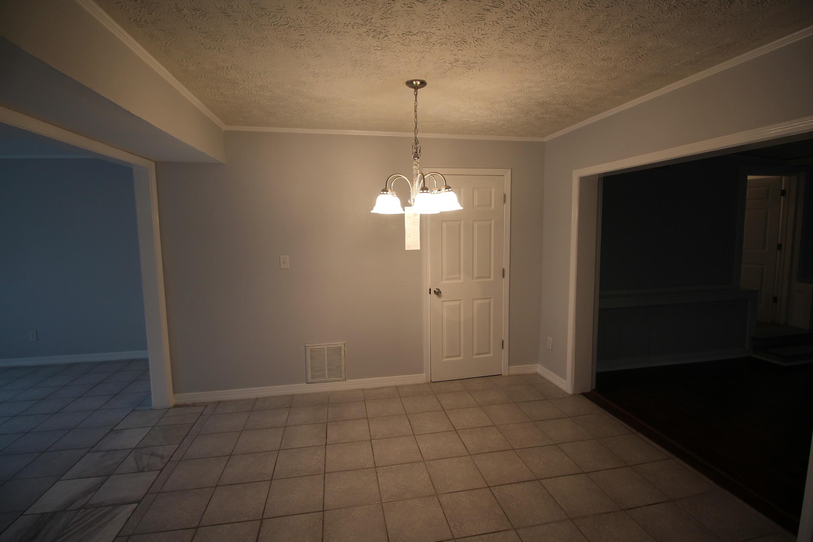 RACETRACK ROAD - Residential