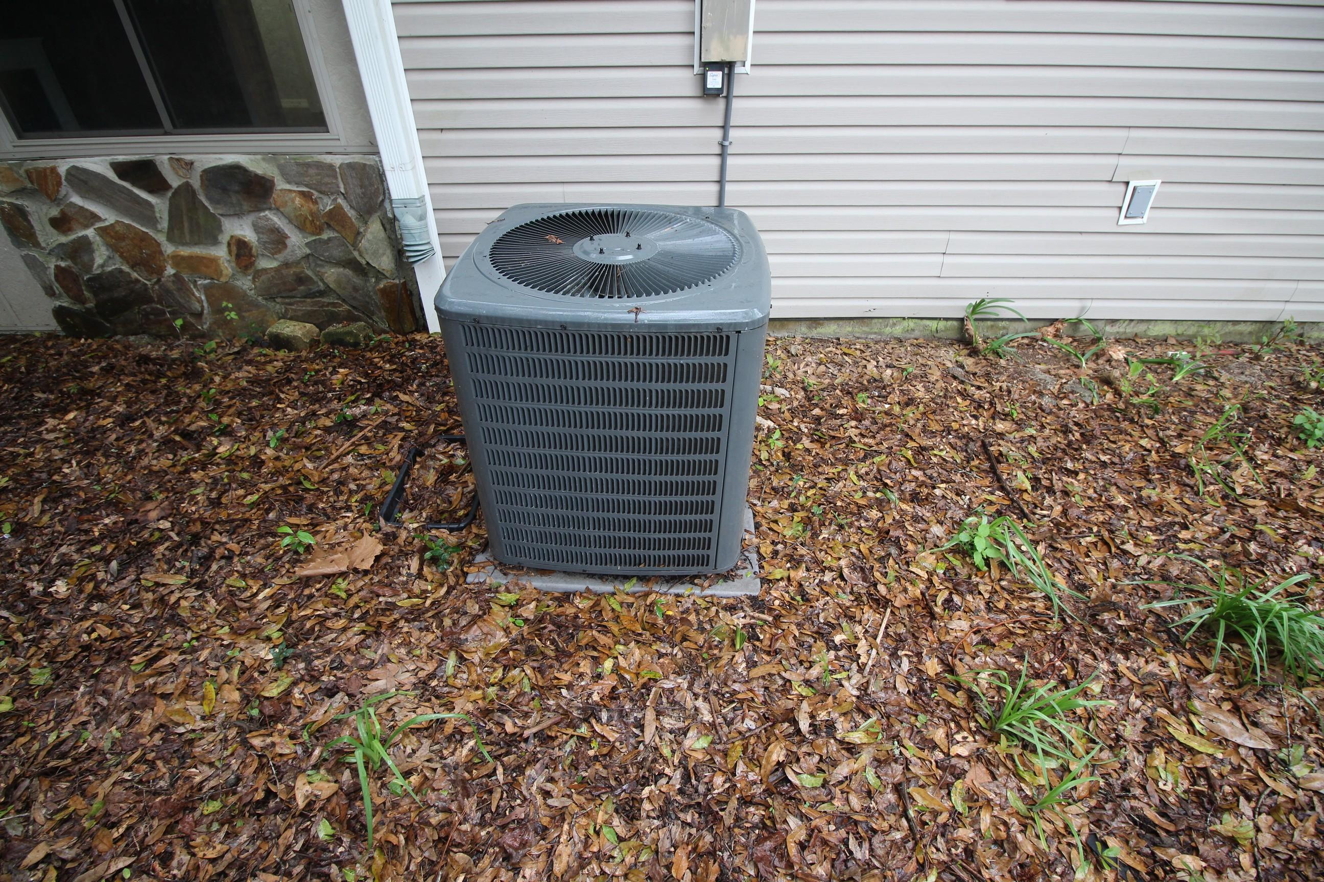 RACETRACK ROAD - Residential