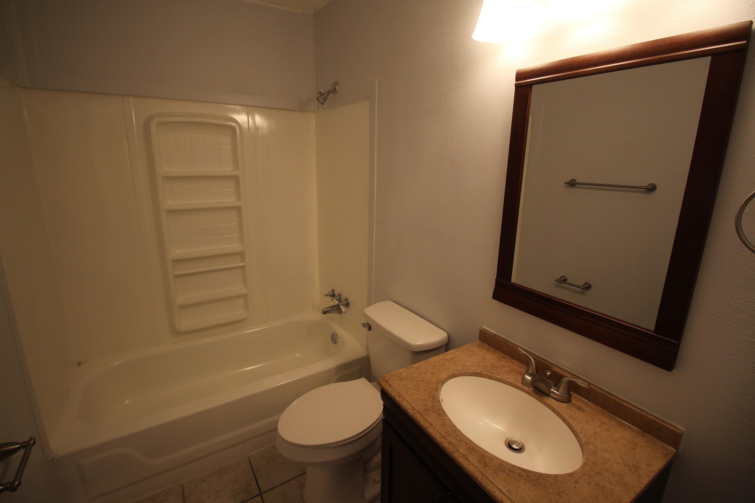 RACETRACK ROAD - Residential