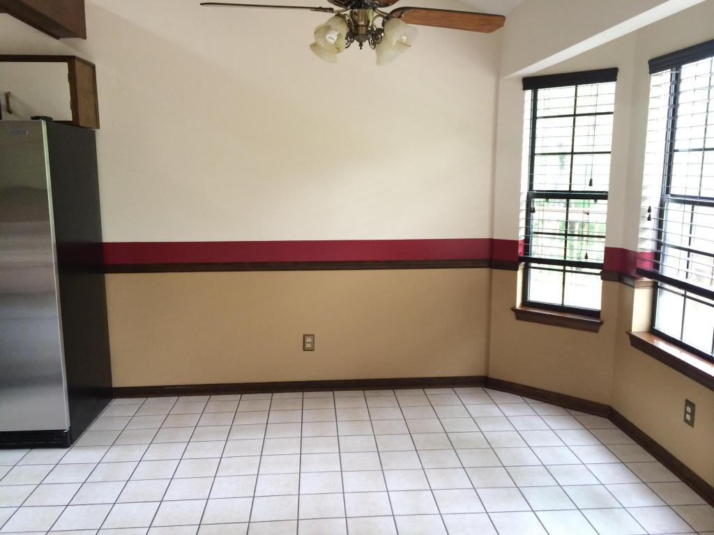 ROCKY BAYOU ESTATES 01 - Residential Lease