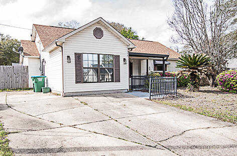 SHOAL TERRACE ESTATES - Residential Lease