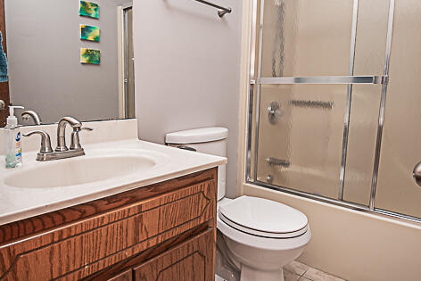 SHOAL TERRACE ESTATES - Residential Lease