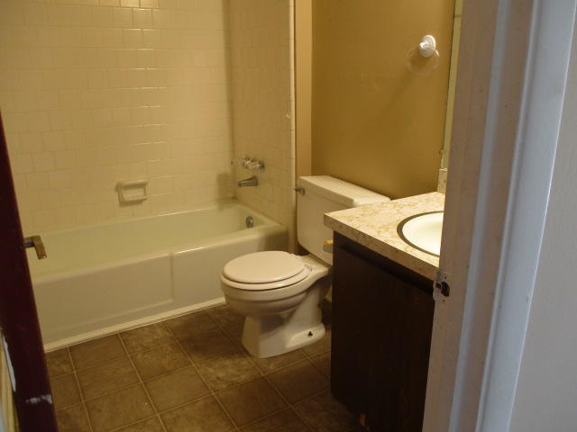 SPANISH VILLAS CONDO - Residential Lease