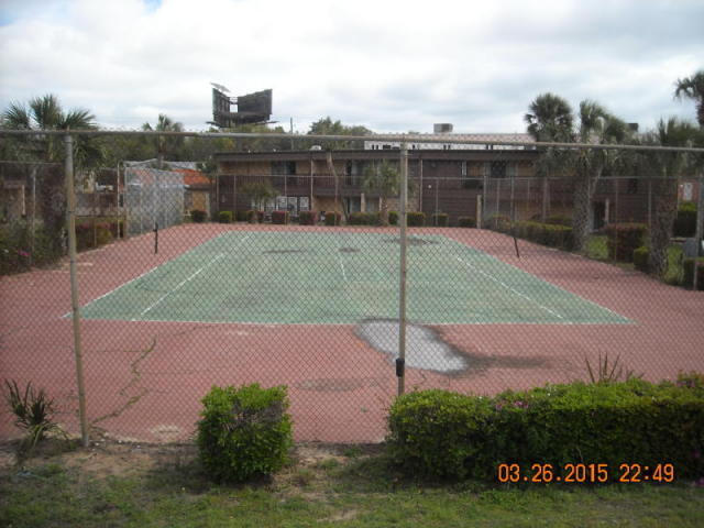SPANISH VILLAS CONDO - Residential Lease