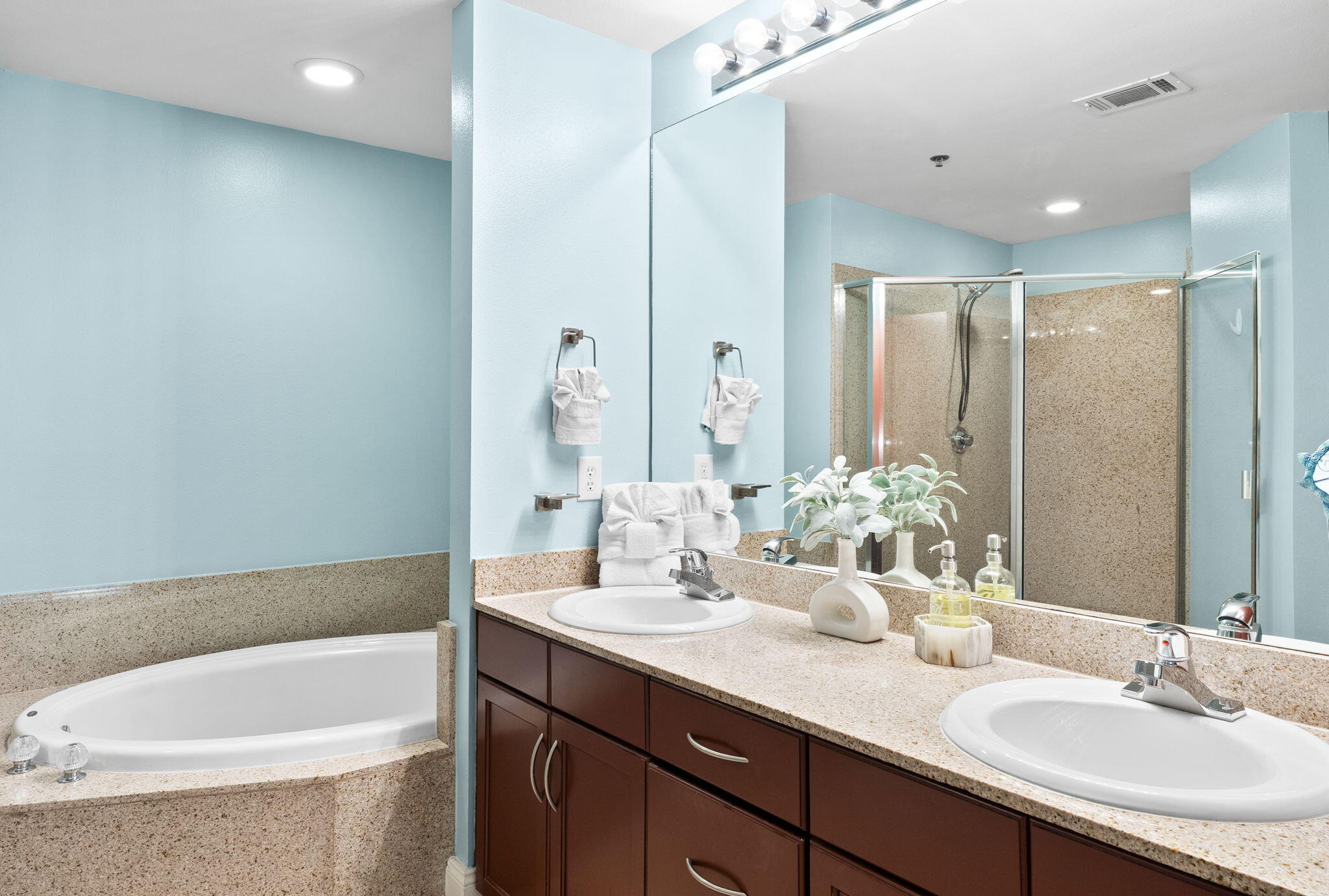 Laketown Wharf Phase II - Residential