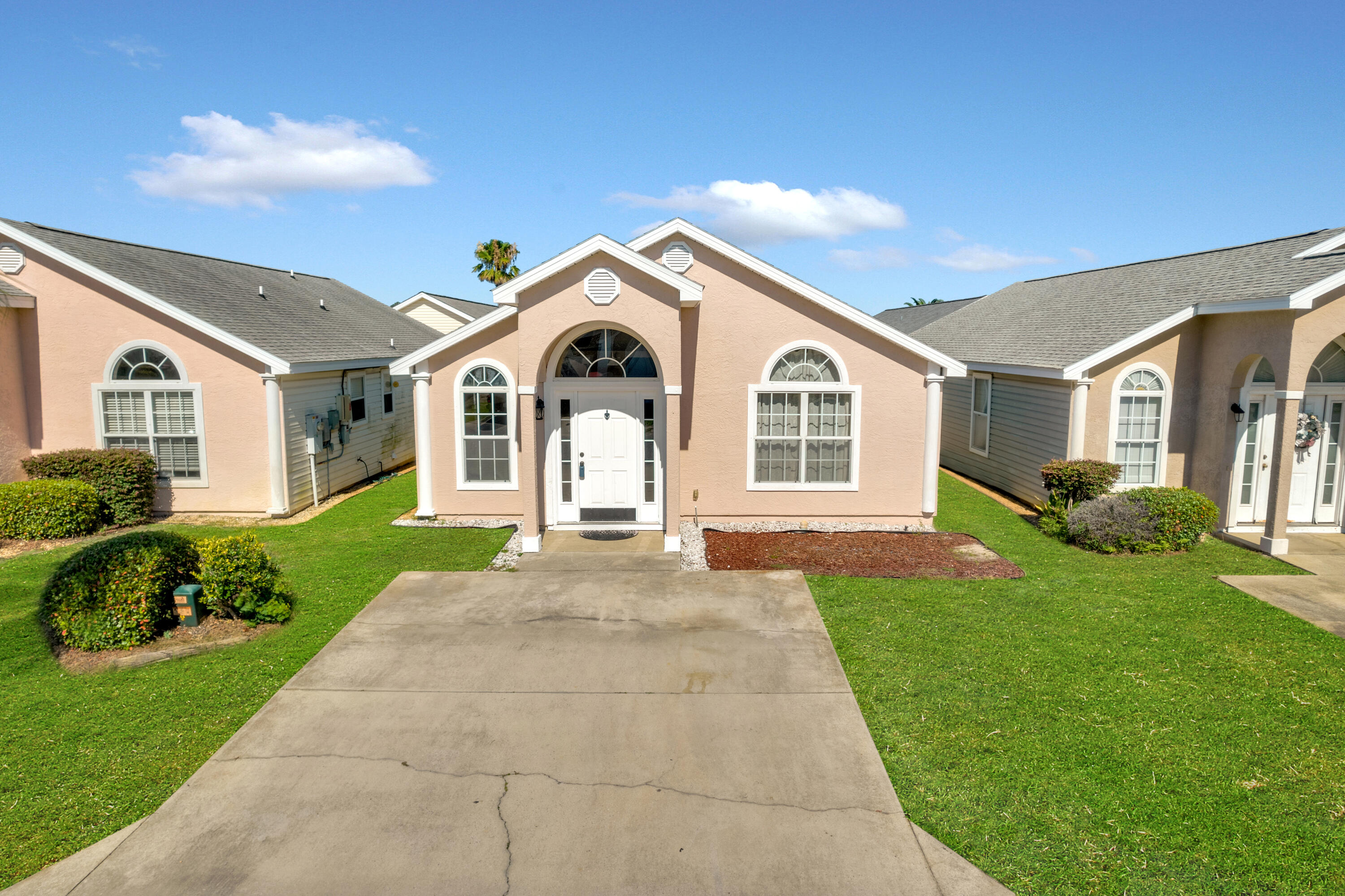 Palm Cove - Residential