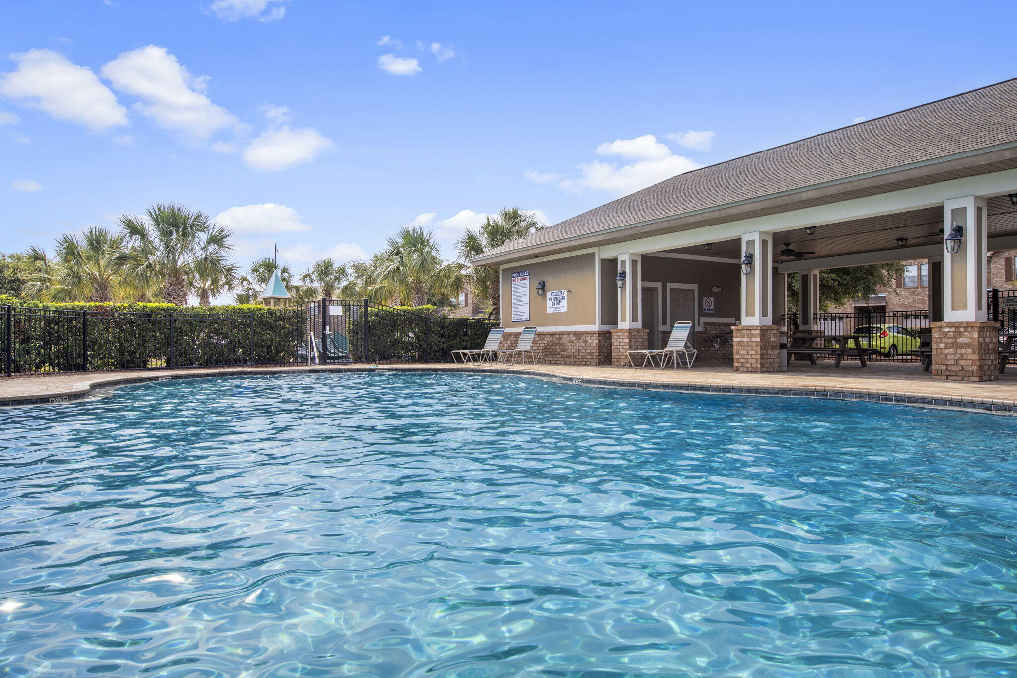 RESERVE POINTE - Residential