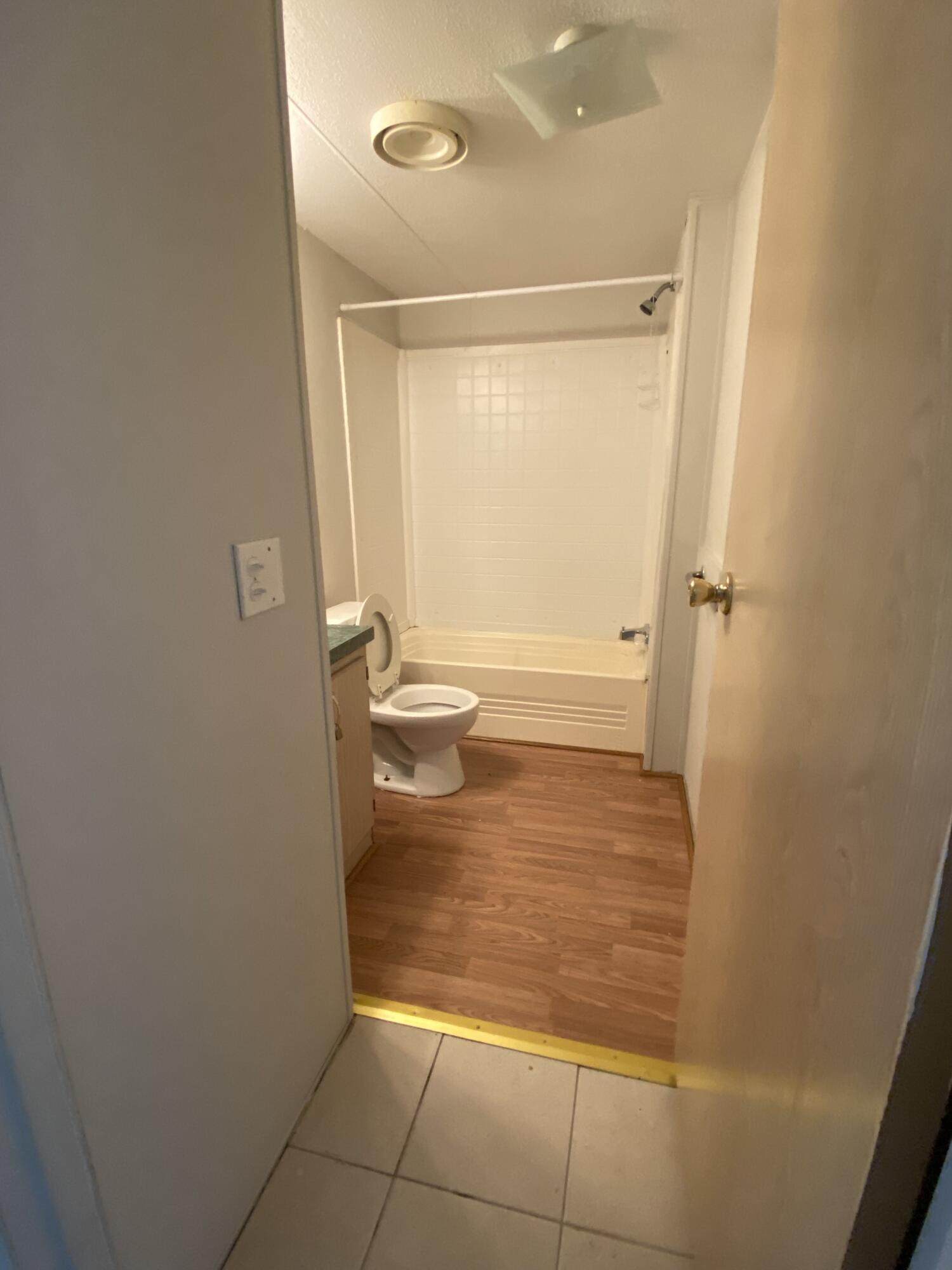 Meets and Bounds - Residential Lease