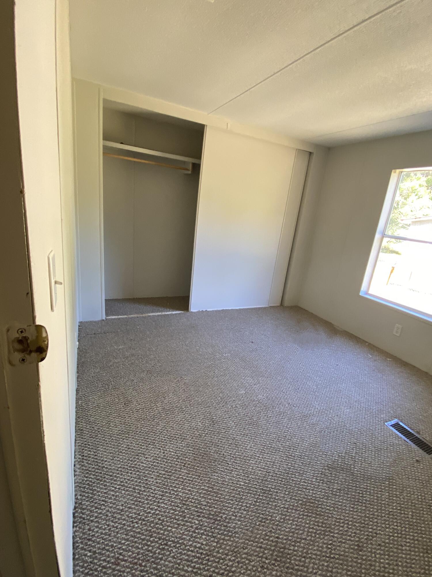 Meets and Bounds - Residential Lease