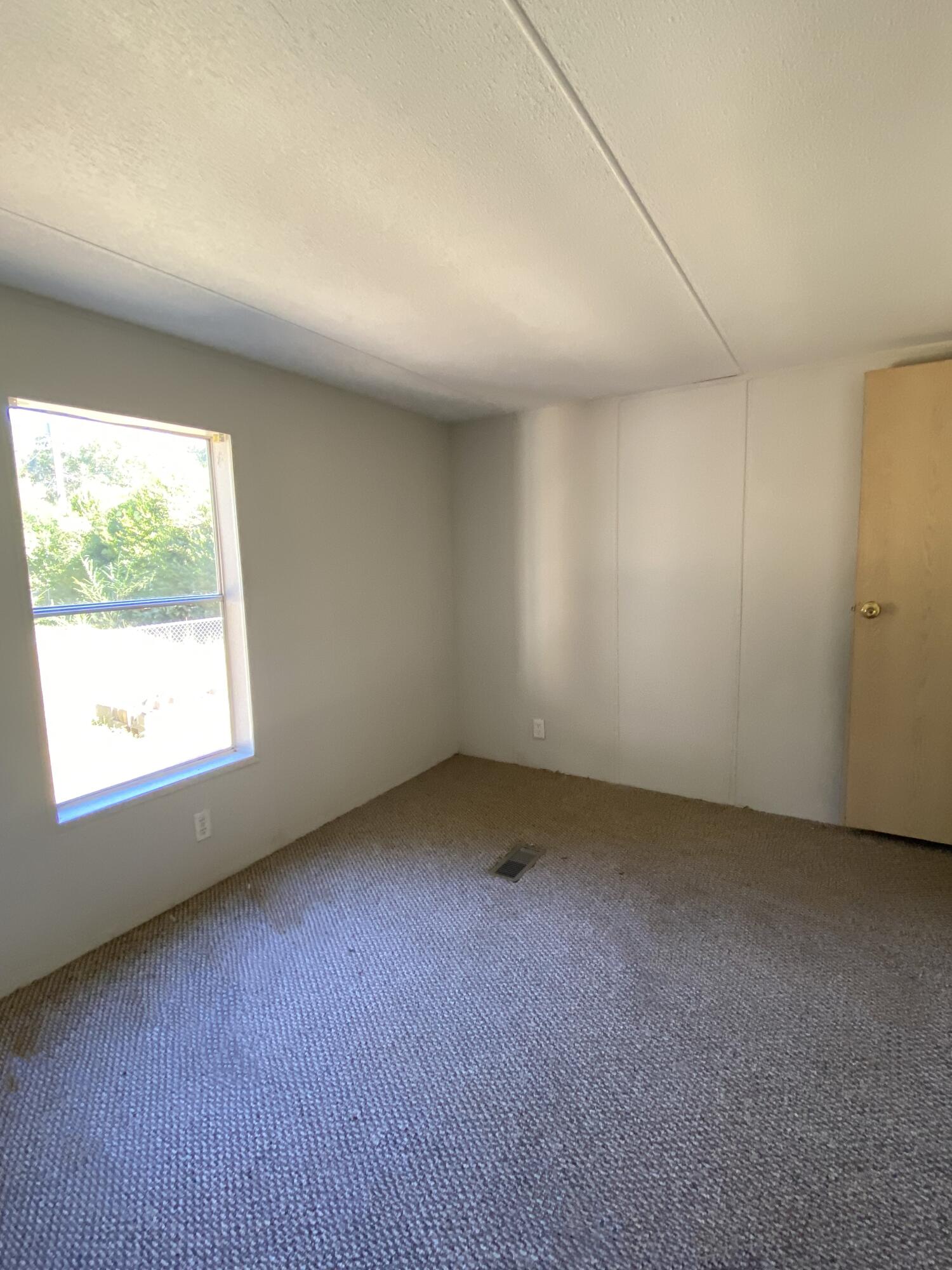 Meets and Bounds - Residential Lease