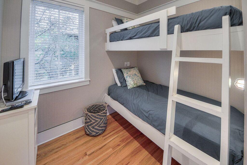 WATERCOLOR - Residential