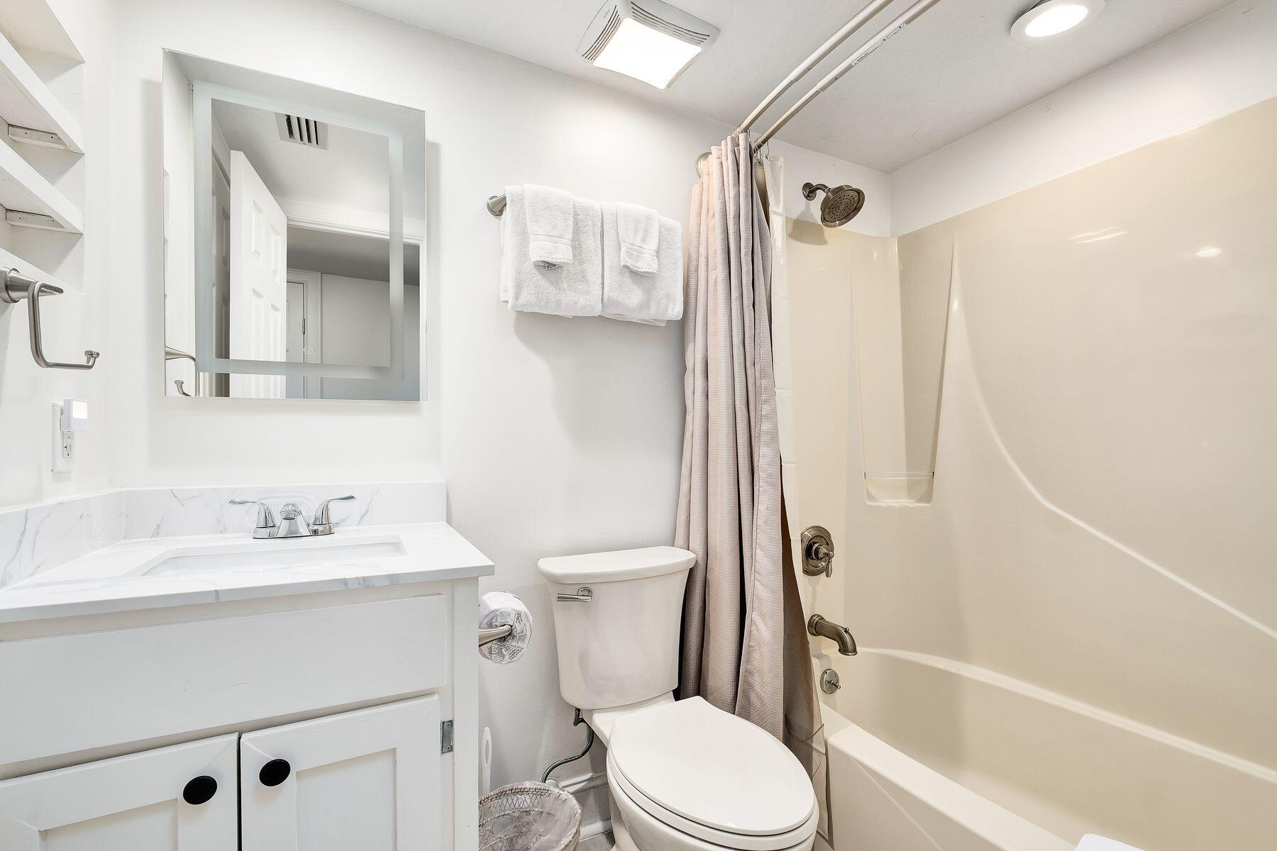 ONE SEAGROVE PLACE CONDO - Residential