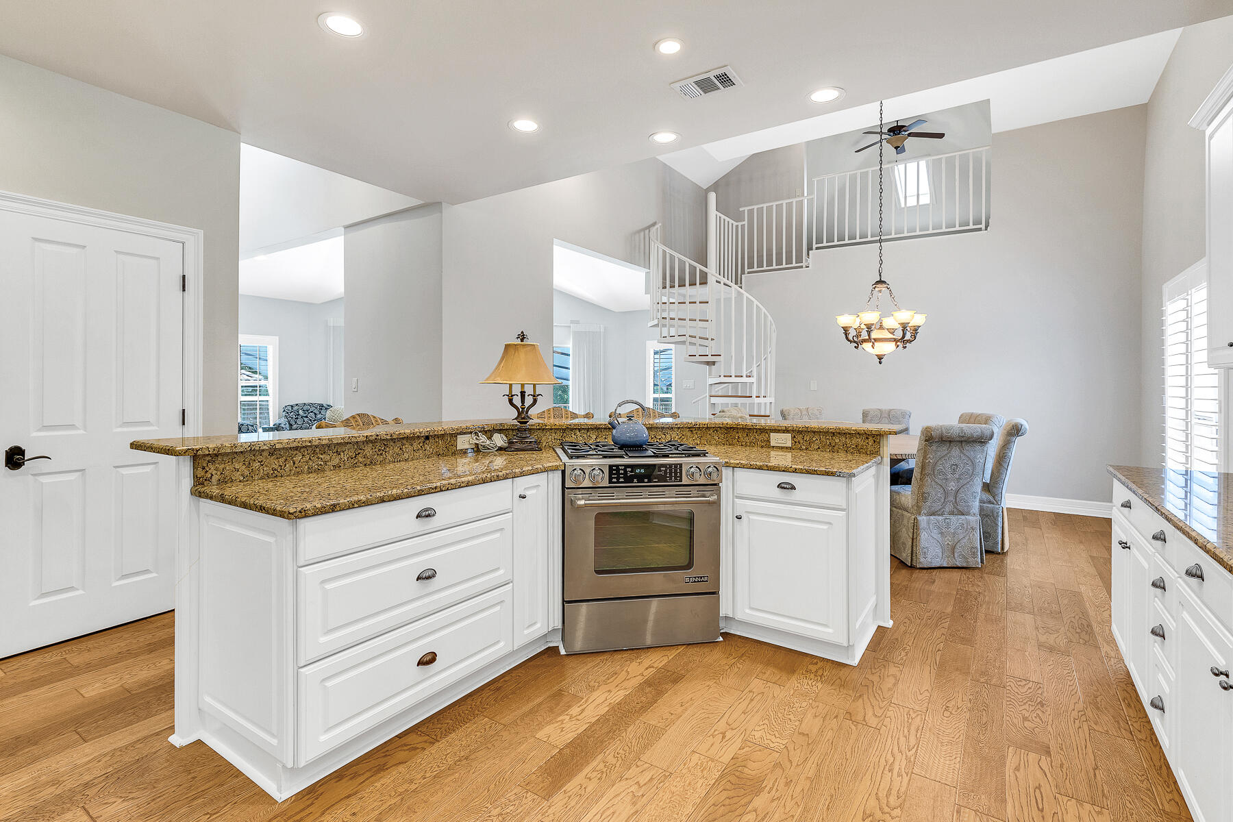 TIVOLI RIDGE - Residential