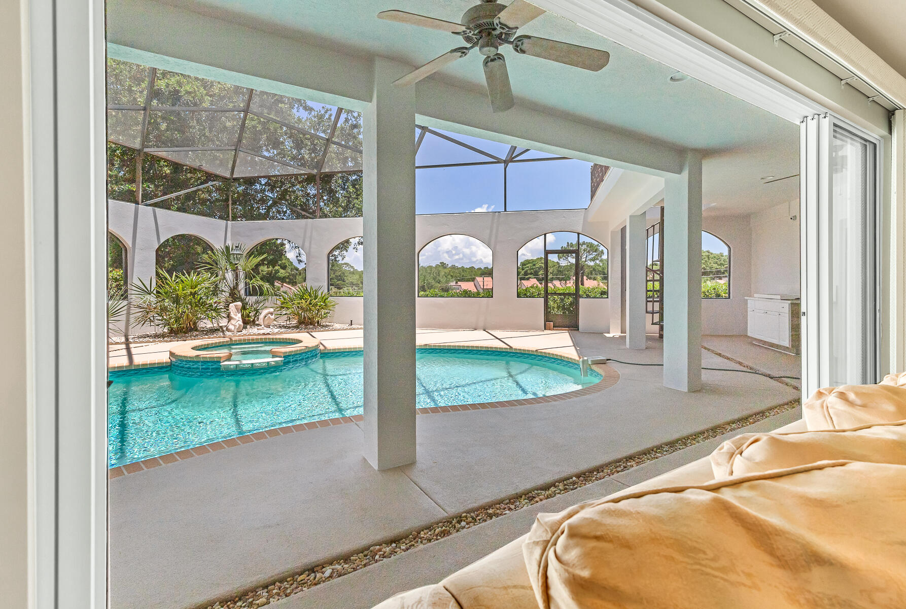 TIVOLI RIDGE - Residential