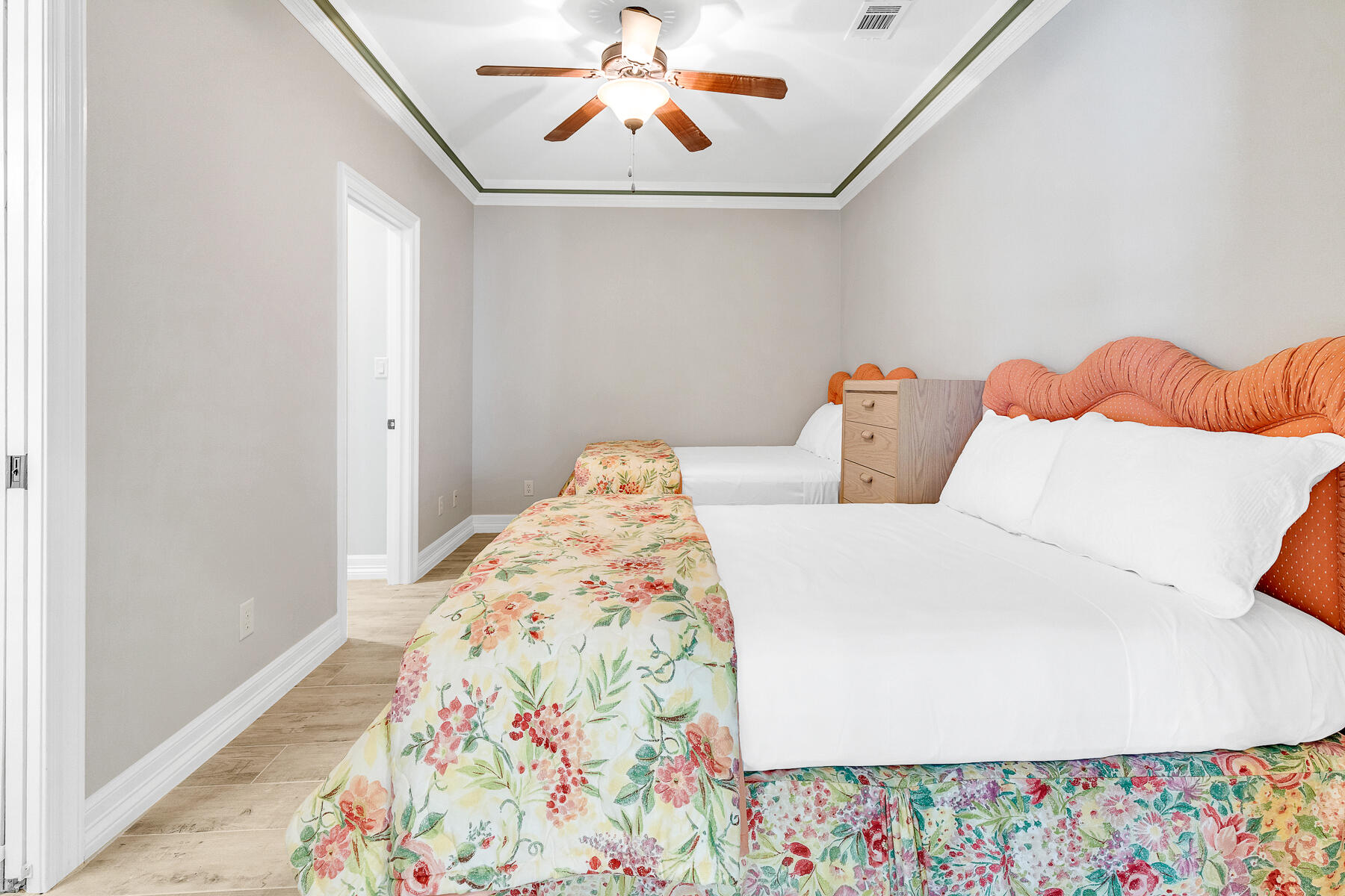 TIVOLI RIDGE - Residential