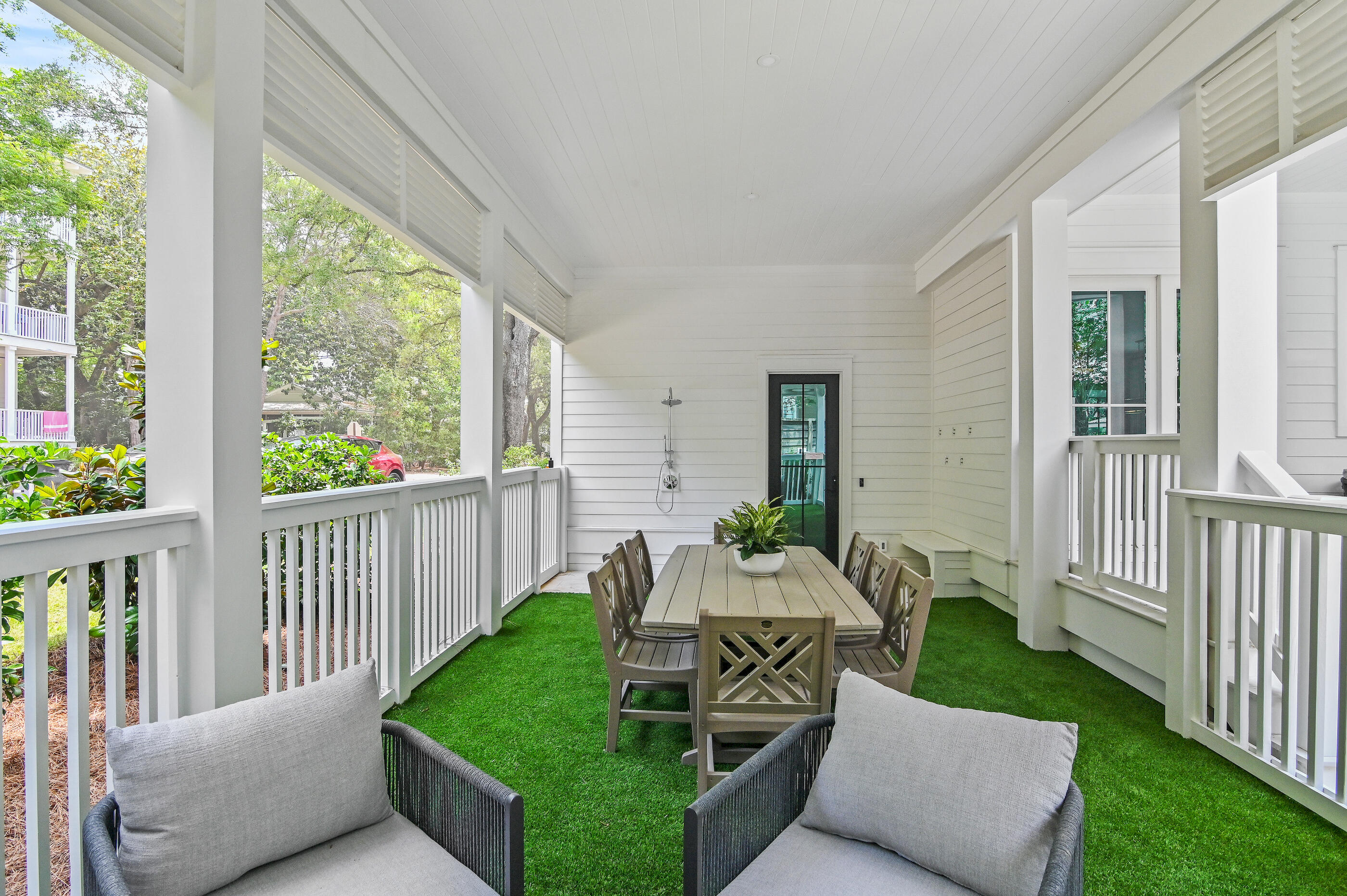 SEAGROVE 1ST ADDN - Residential