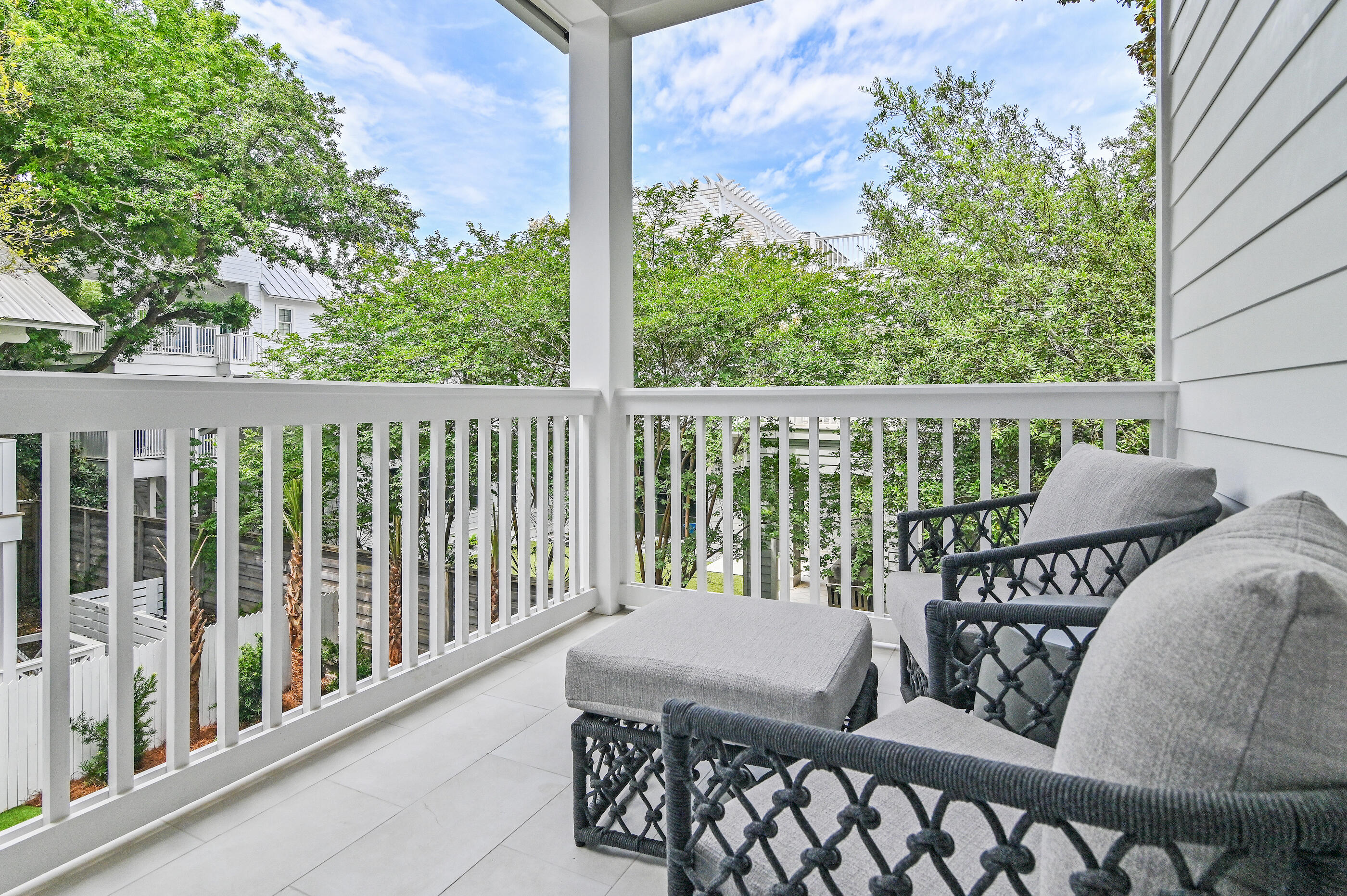 SEAGROVE 1ST ADDN - Residential