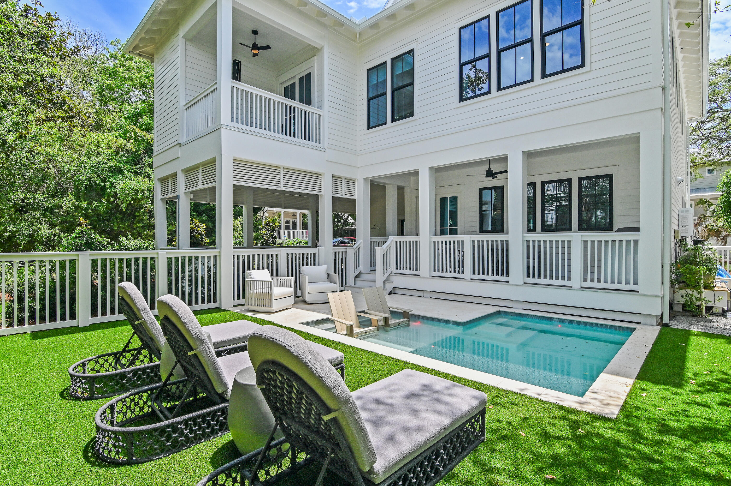 SEAGROVE 1ST ADDN - Residential
