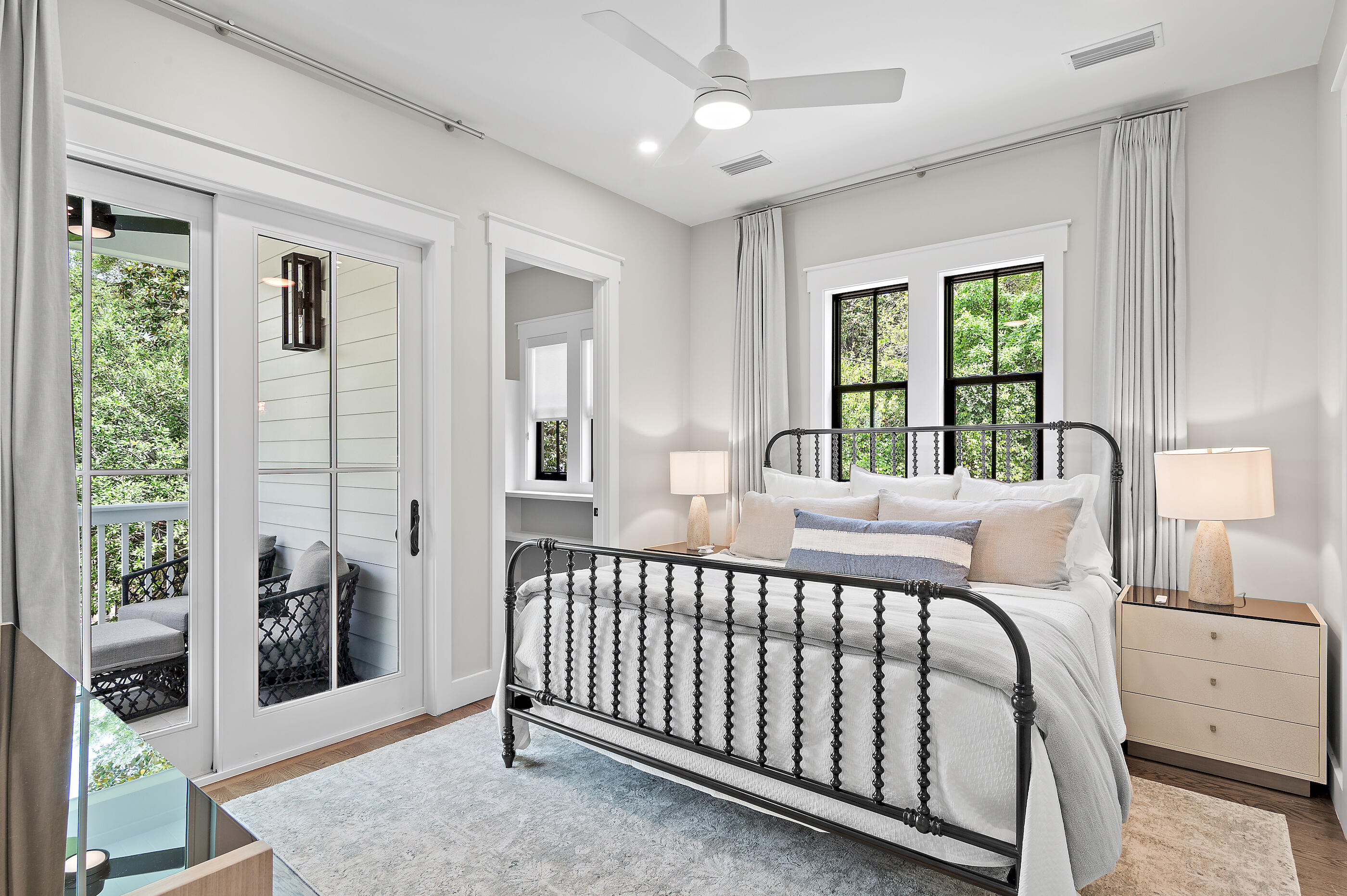 SEAGROVE 1ST ADDN - Residential
