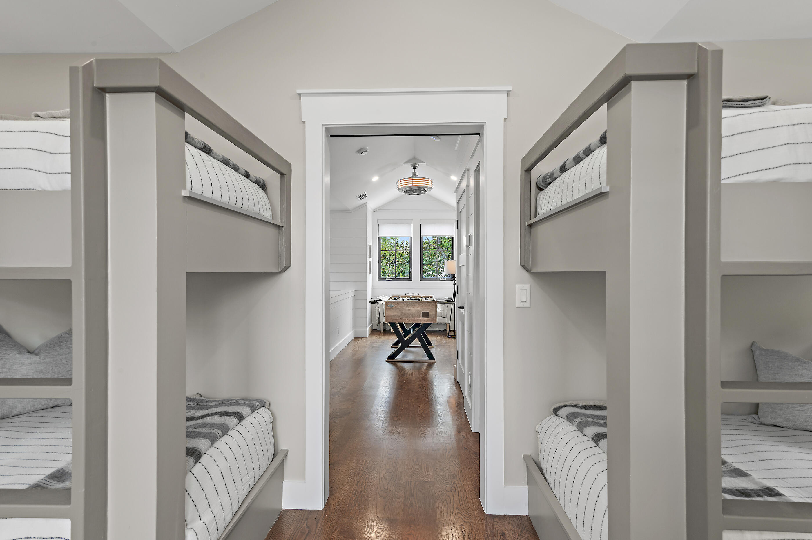 SEAGROVE 1ST ADDN - Residential