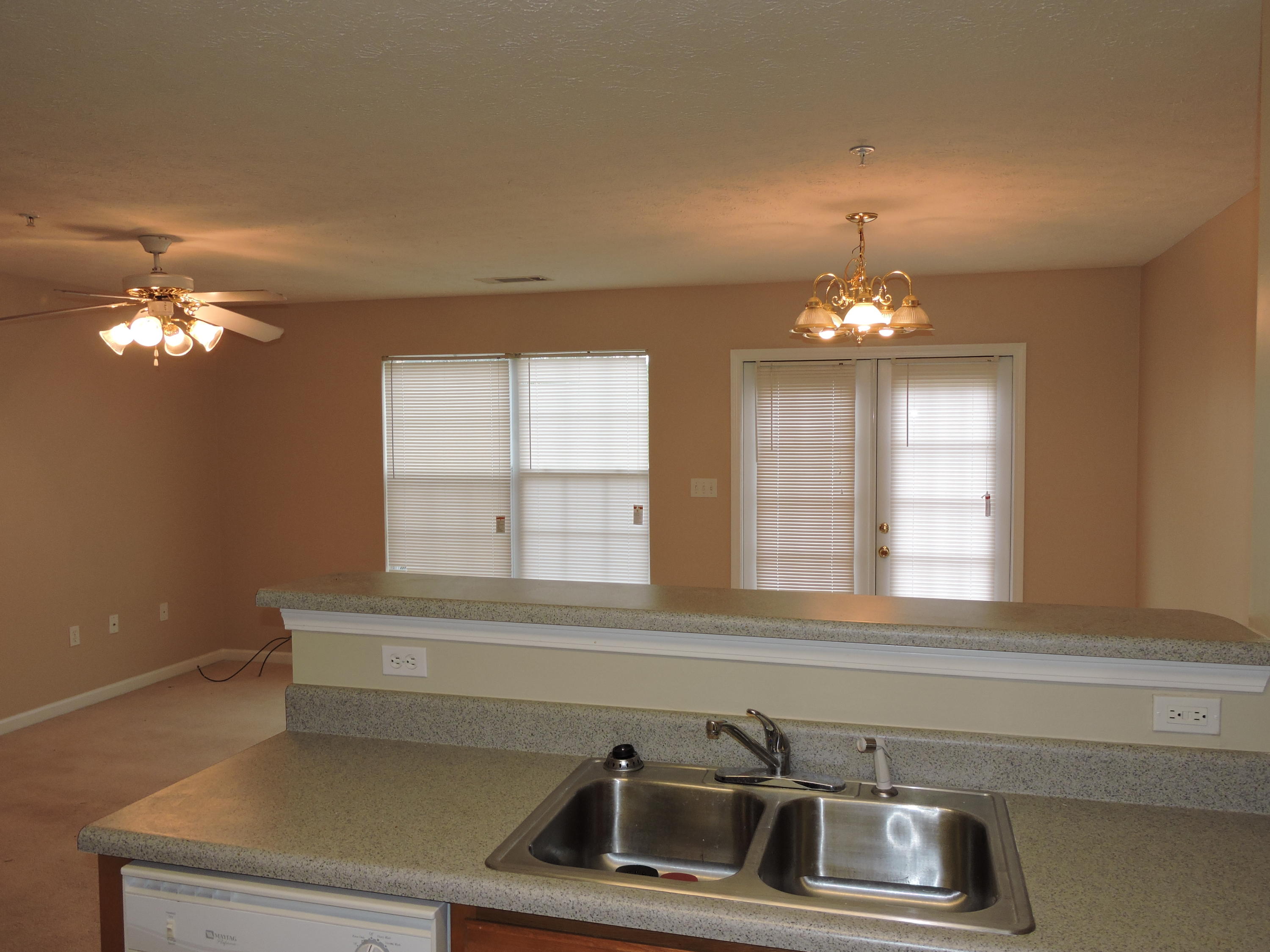 ROLLING PINES - Residential Lease