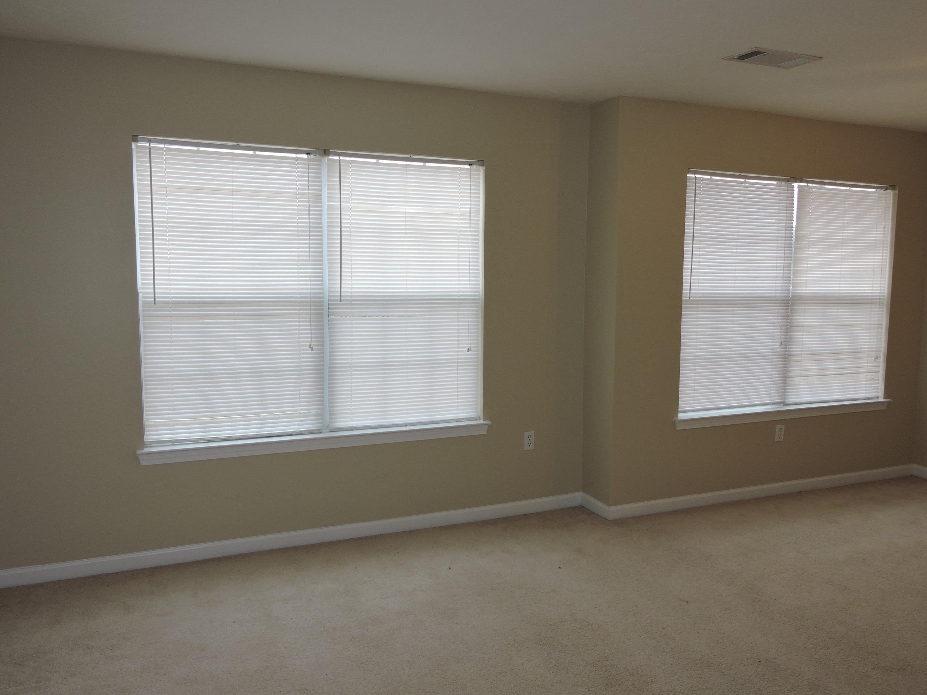 ROLLING PINES - Residential Lease