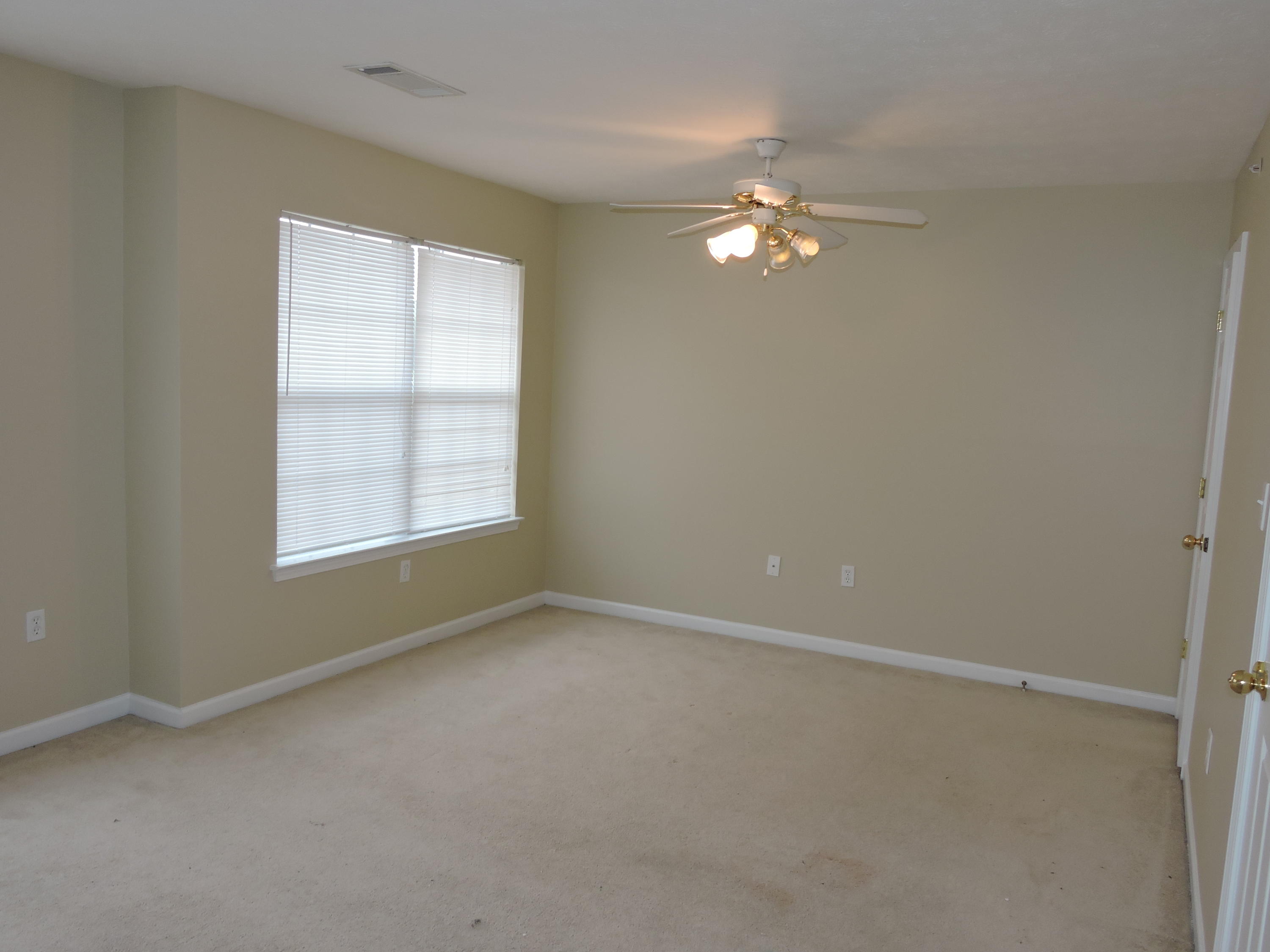 ROLLING PINES - Residential Lease