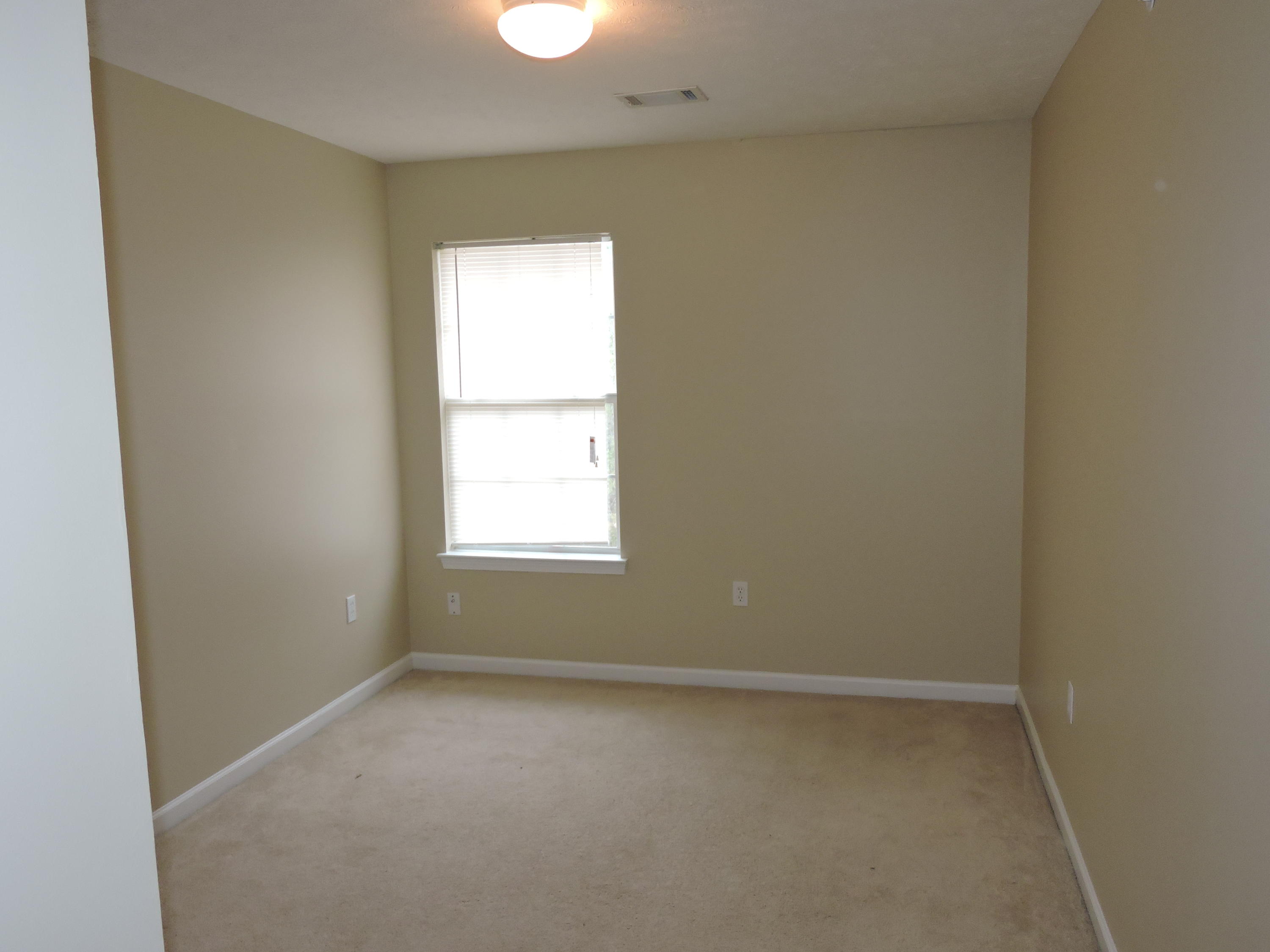 ROLLING PINES - Residential Lease