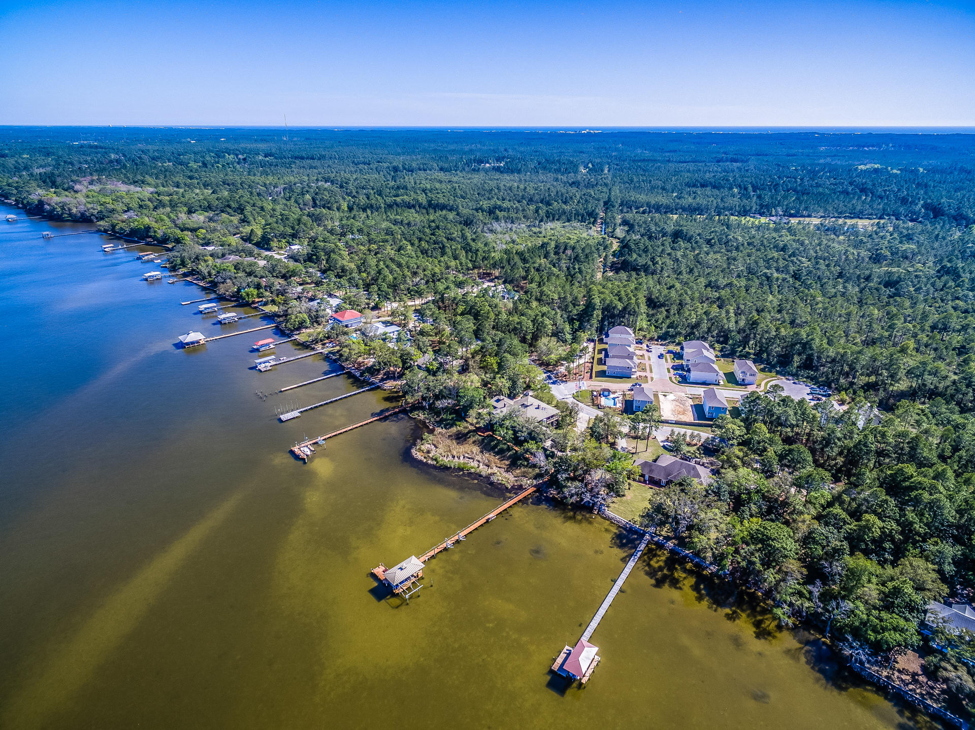 TRANQUILITY BY THE BAY - Residential