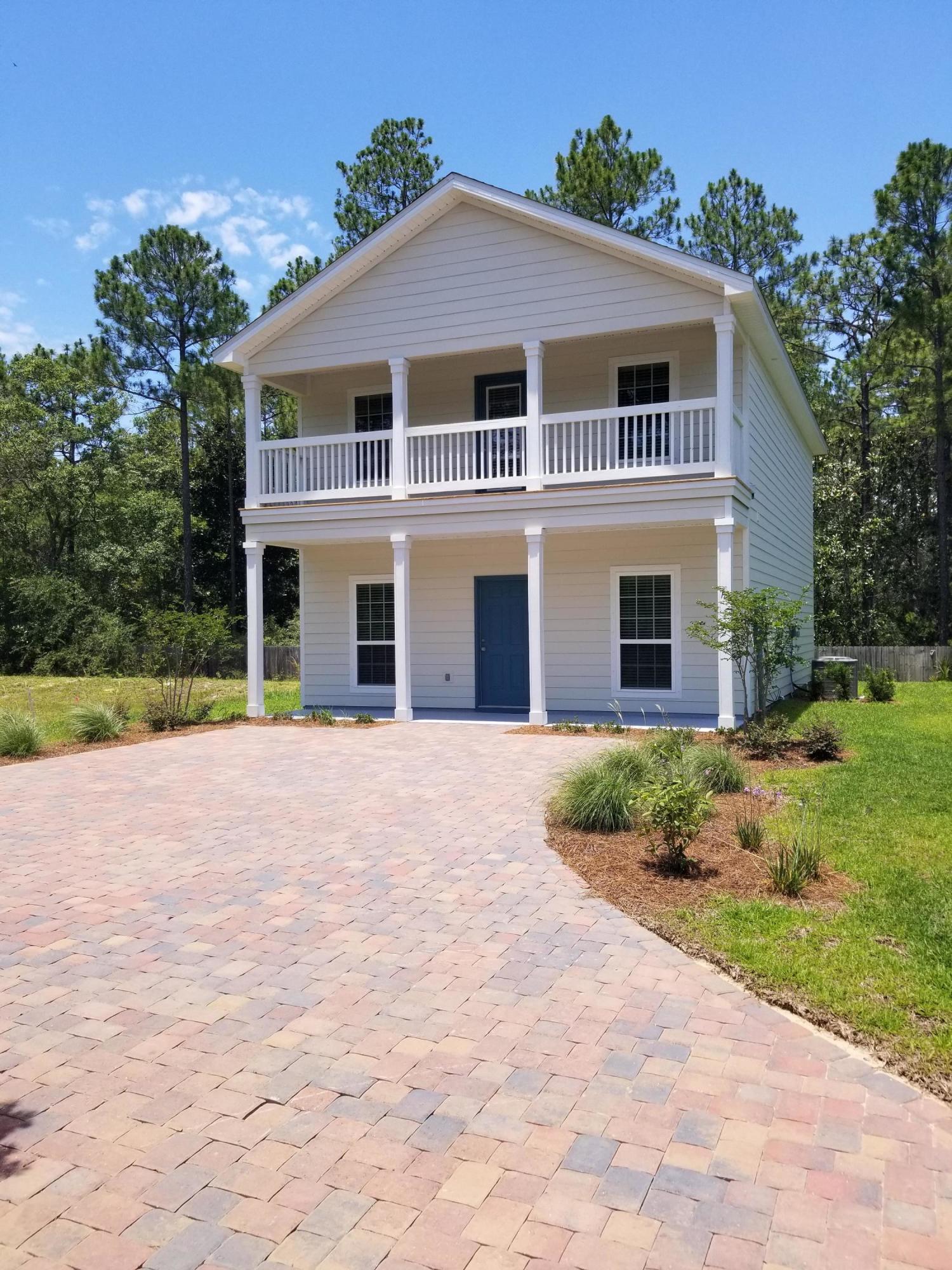 TRANQUILITY BY THE BAY - Residential