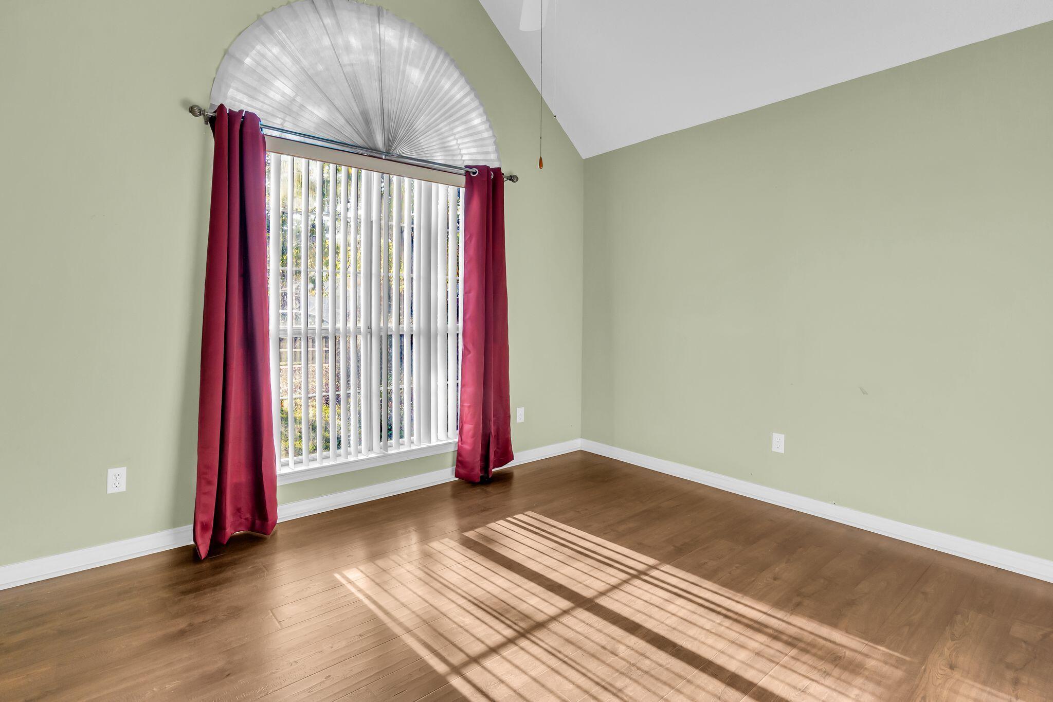 HARBOR BREEZE - Residential Lease