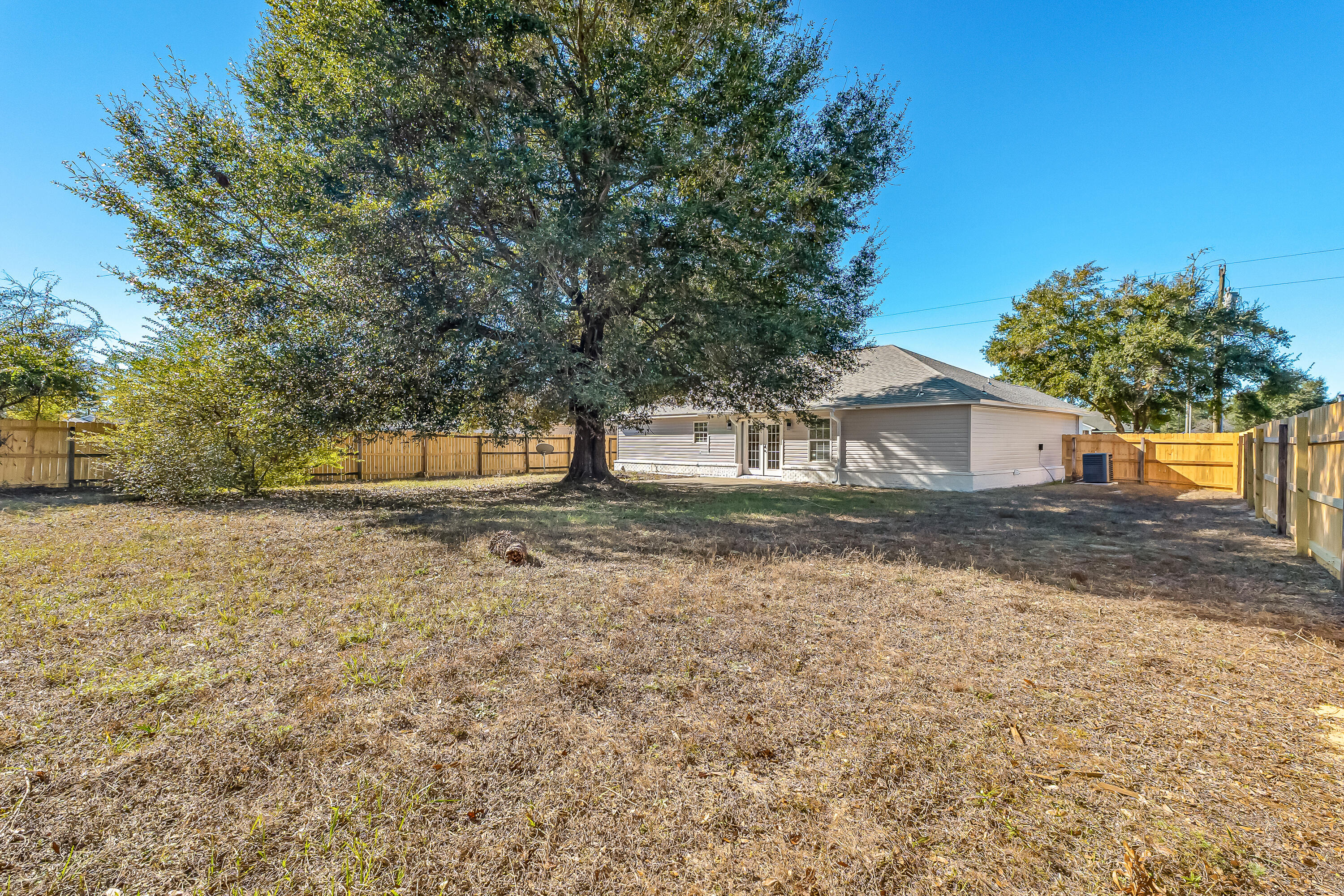 THE PINES - Residential