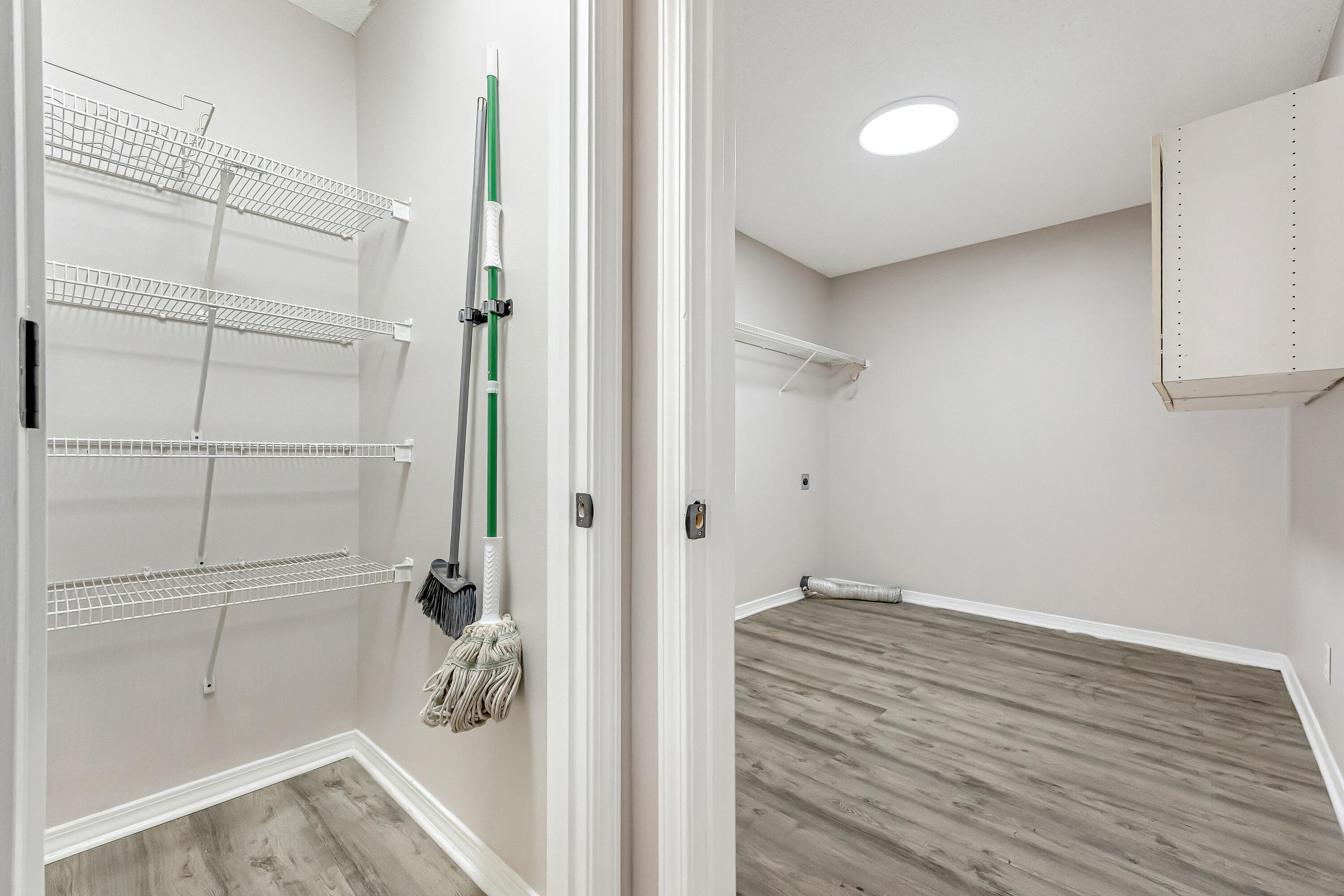 THE PINES - Residential