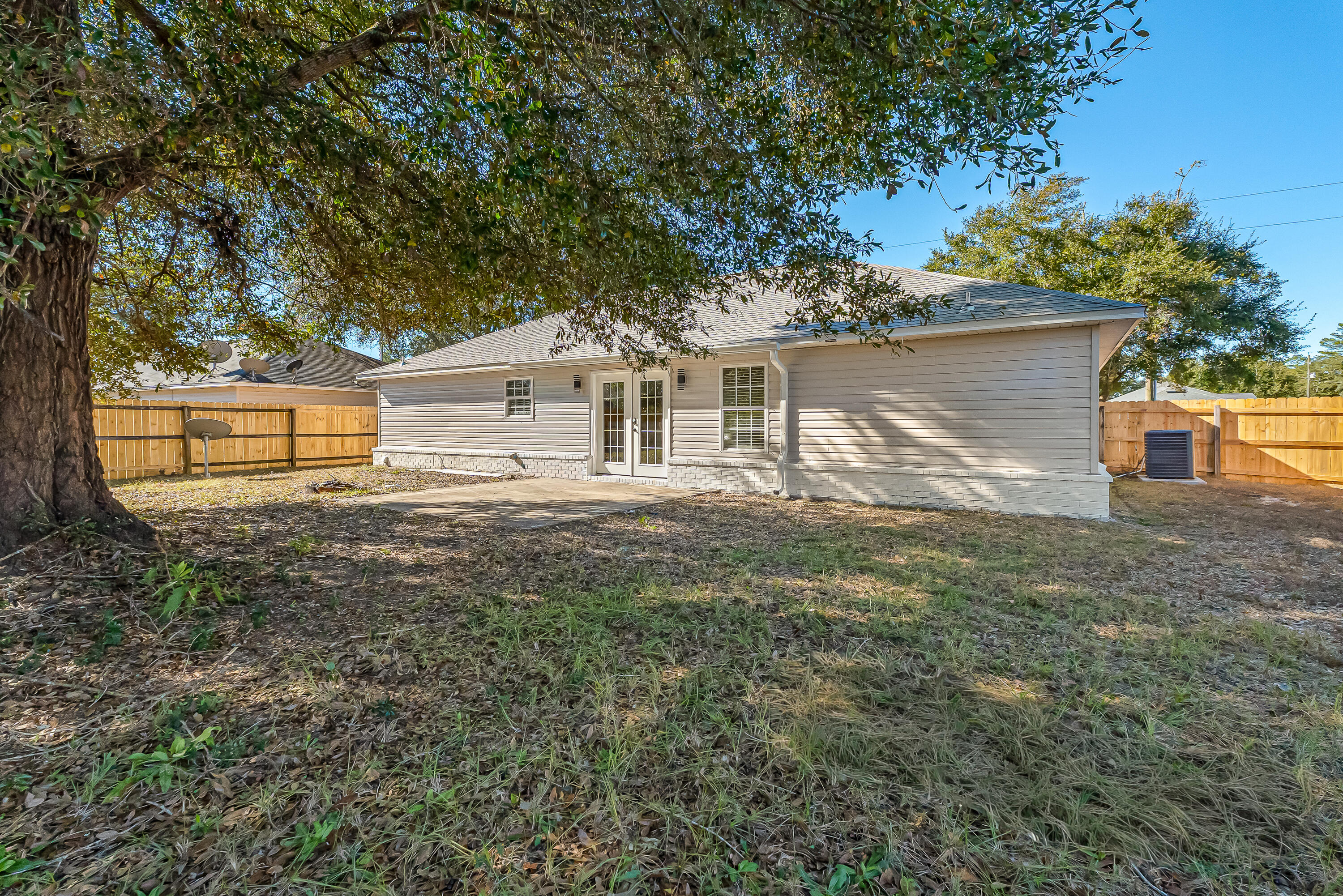 THE PINES - Residential