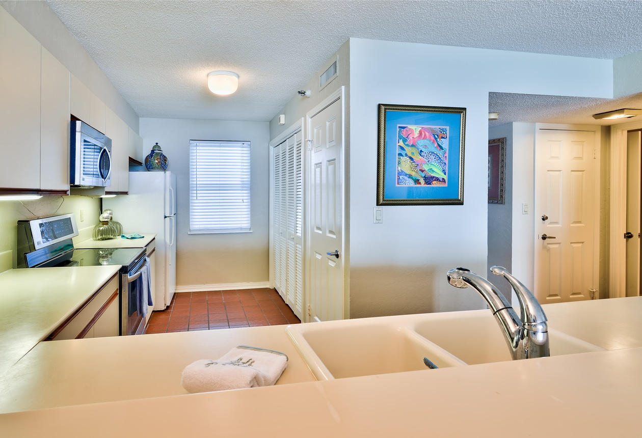 HIDDEN DUNES GULFSIDE 1 - Residential