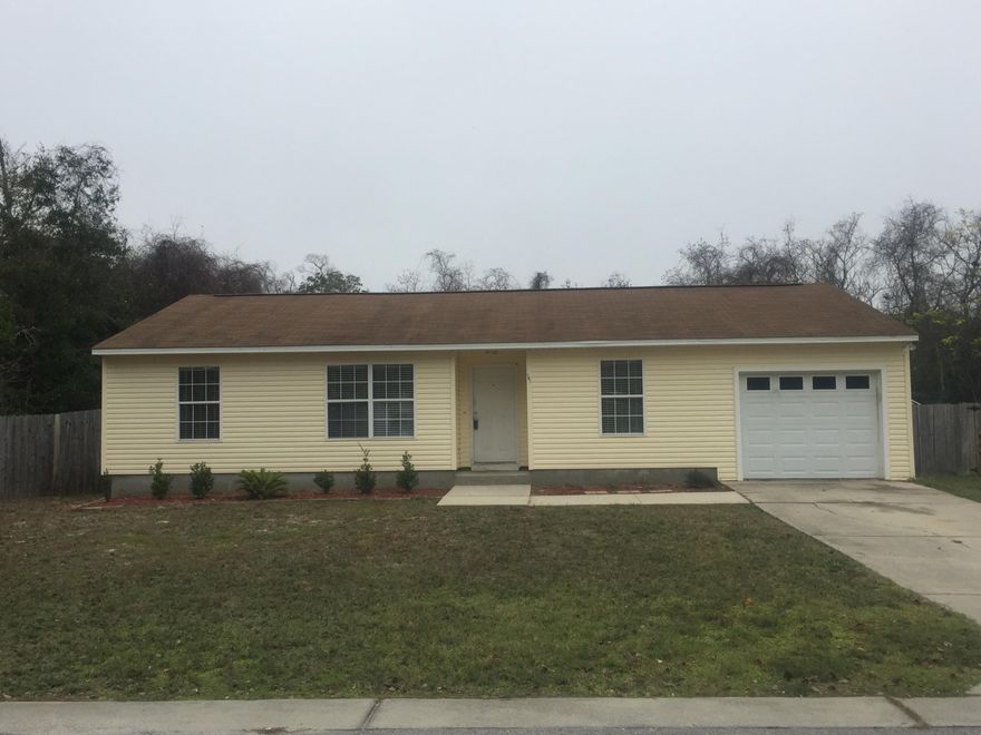 Back on the market and ready to sell! Home with lots of potential in Fort Walton Beach! Biggest advantages: spacious fenced yard, additional 4th study/multipurpose room, large walk in closet for the master bedroom, 2001 construction, and ready for finishing touches. The home is ready to sell but does need some cosmetic touch ups/possibly minor repairs. Please look at property disclosure for further info. Seller has reduced the price significantly to make up for those needs and to help it sell quickly. Great way to get a home priced under value and be able to add your own style. Ready for new homeowners!