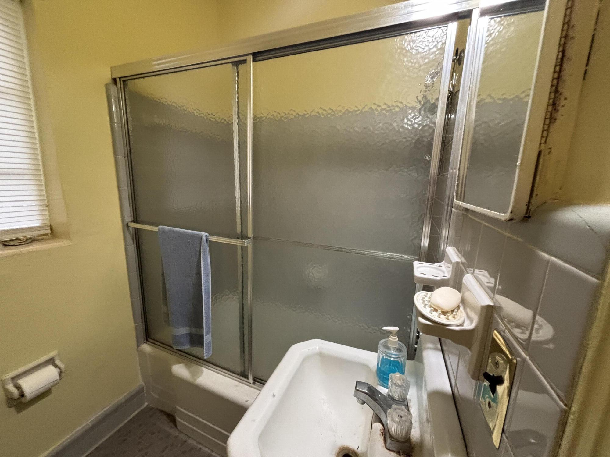 ELLIOTTS POINT RESUB - Residential